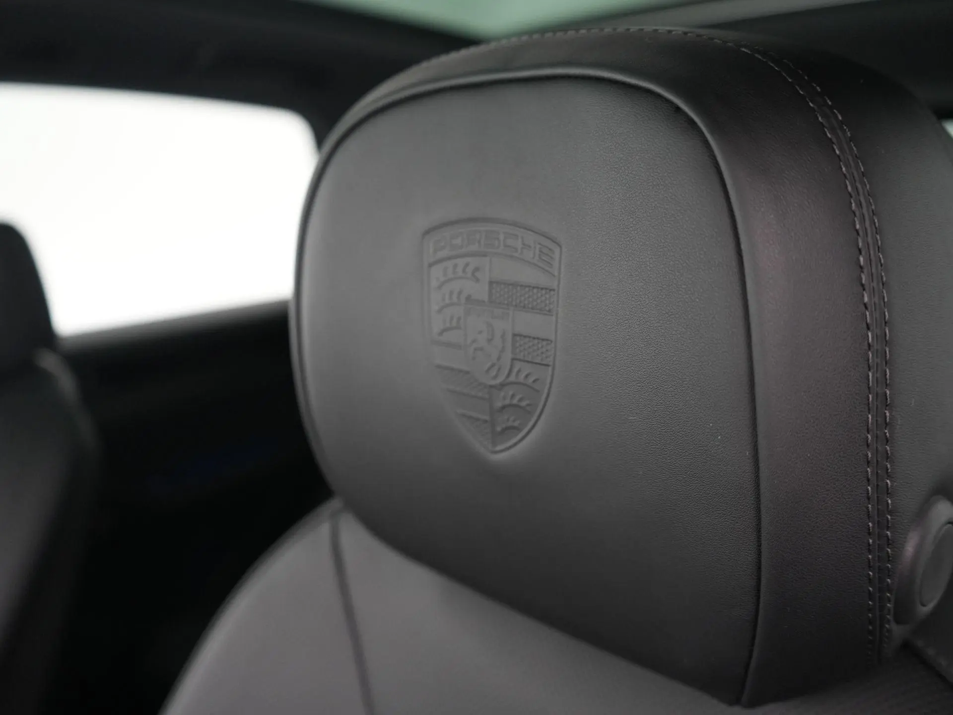 Cayenne 3.0 E-Hybrid Black Edition