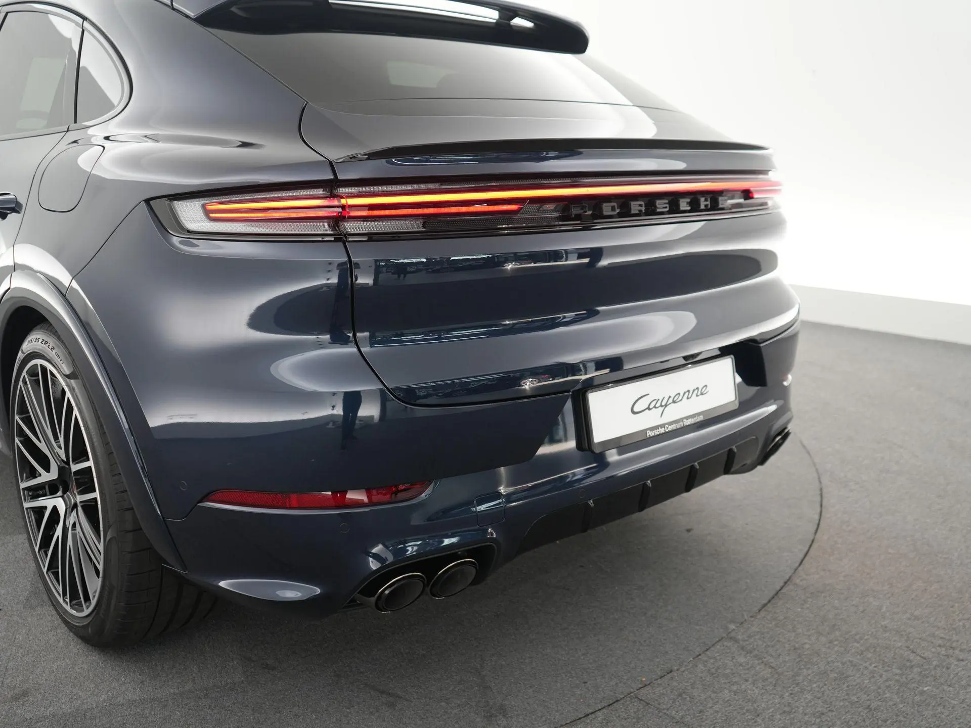 Cayenne 3.0 E-Hybrid Black Edition