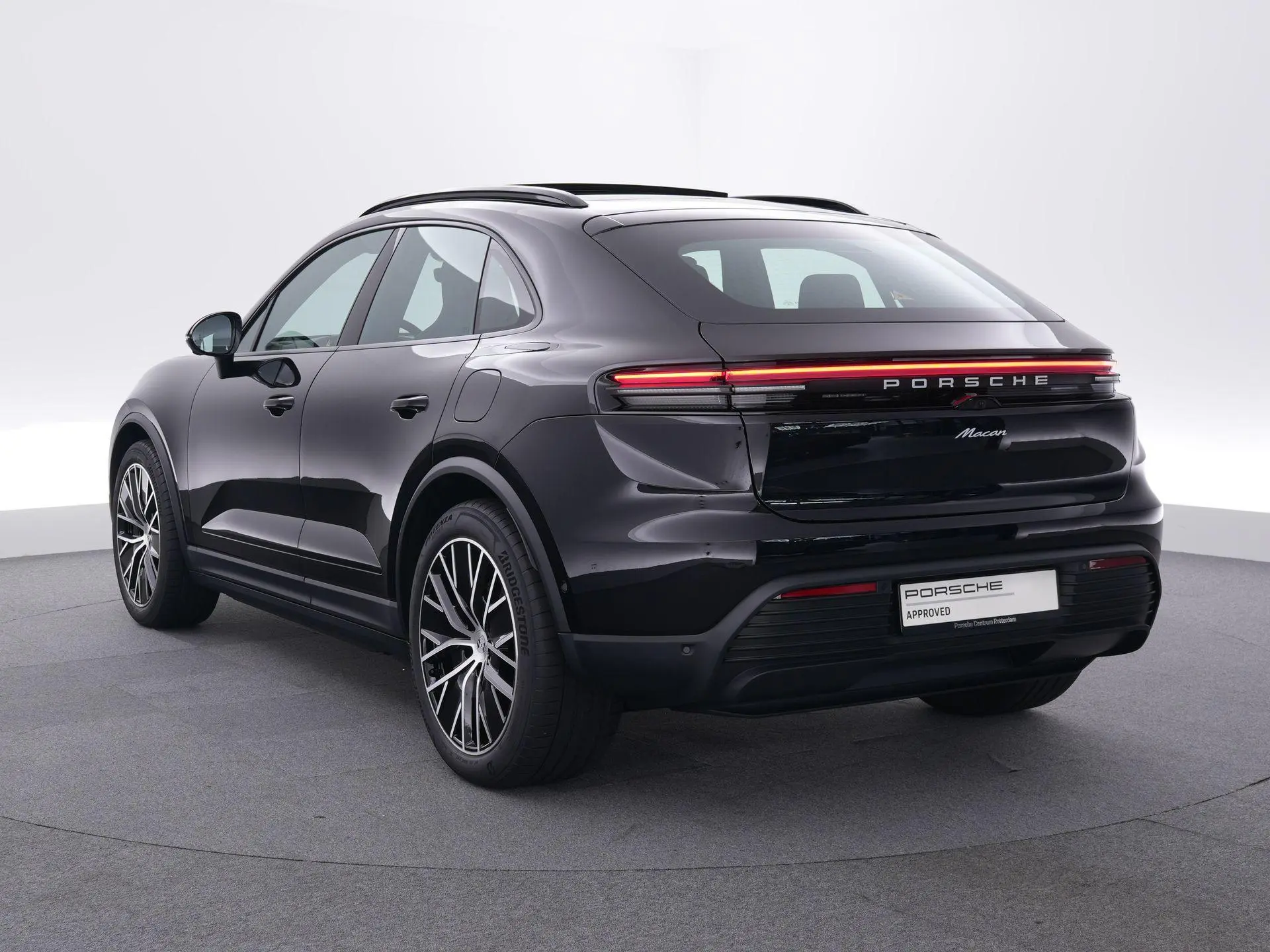 Macan 100 kWh