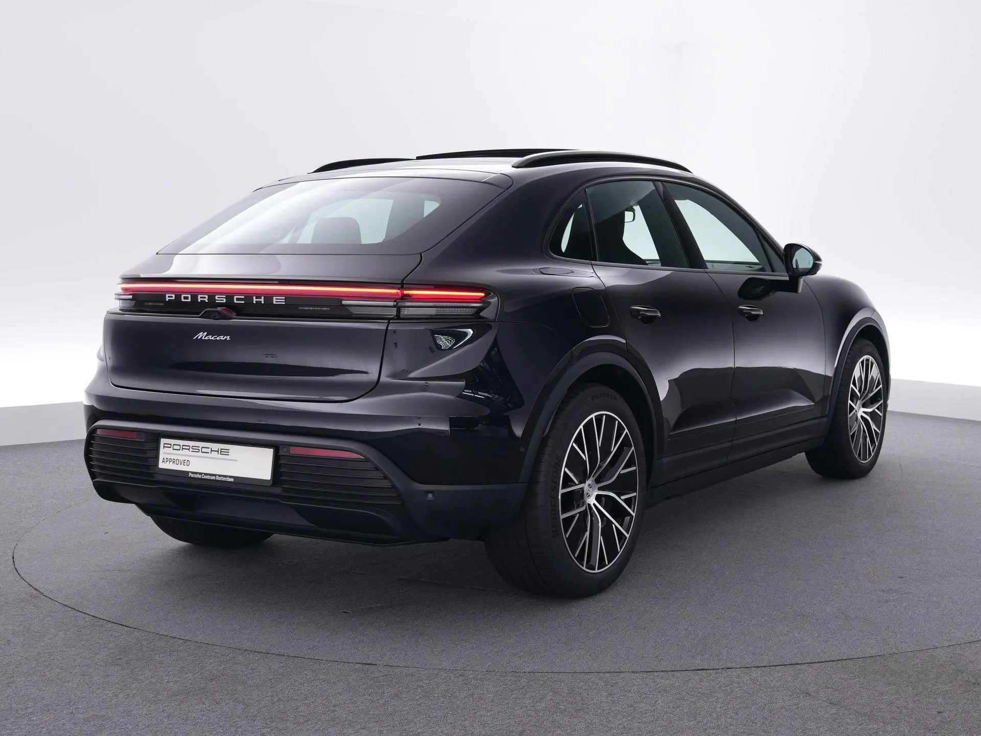 Macan 100 kWh