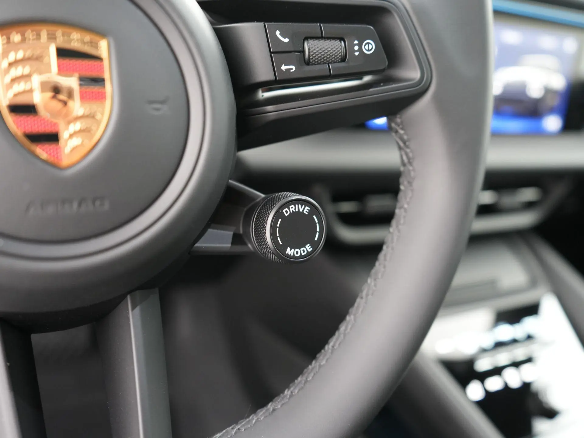 Macan 100 kWh