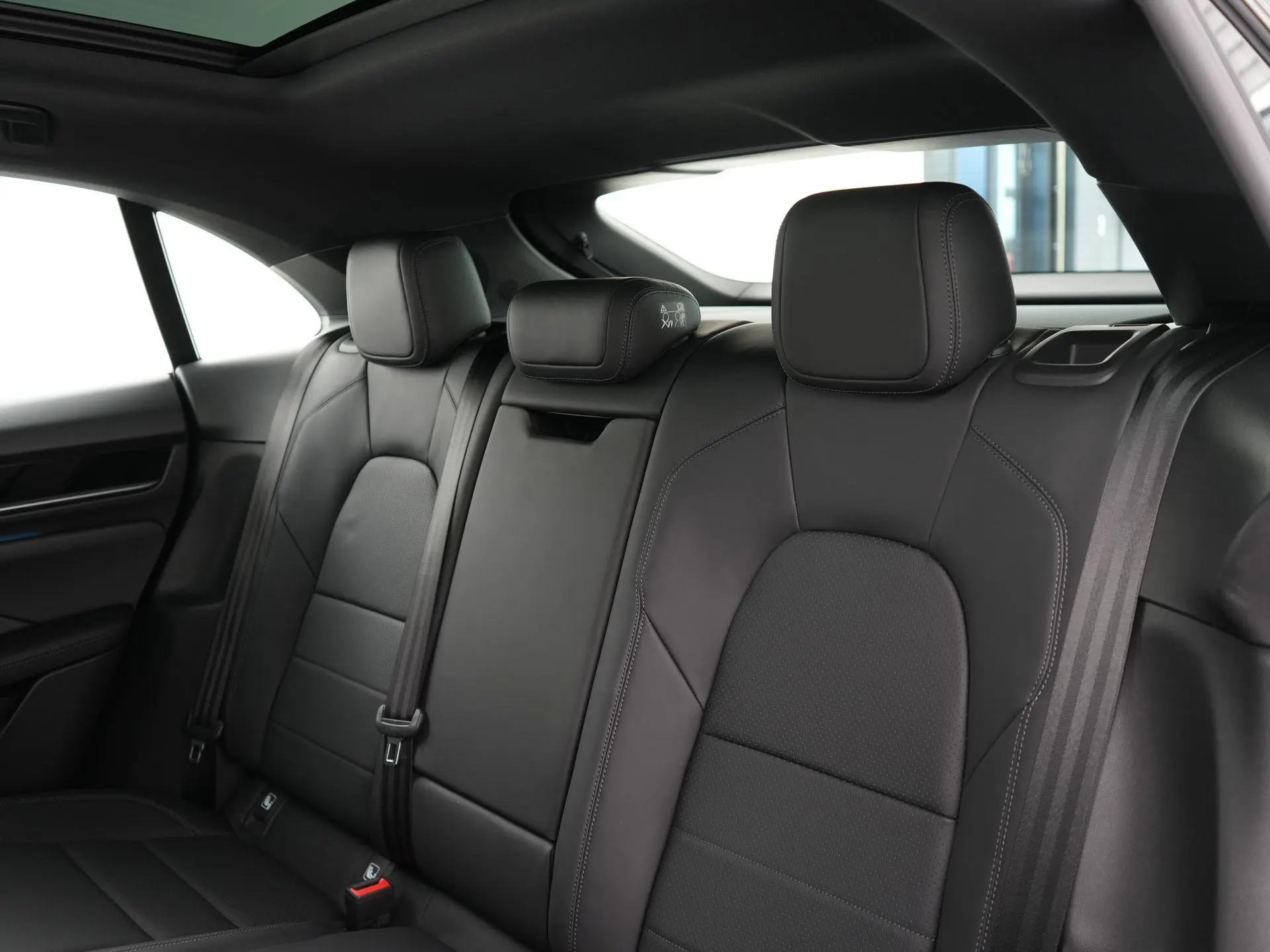 Macan 100 kWh