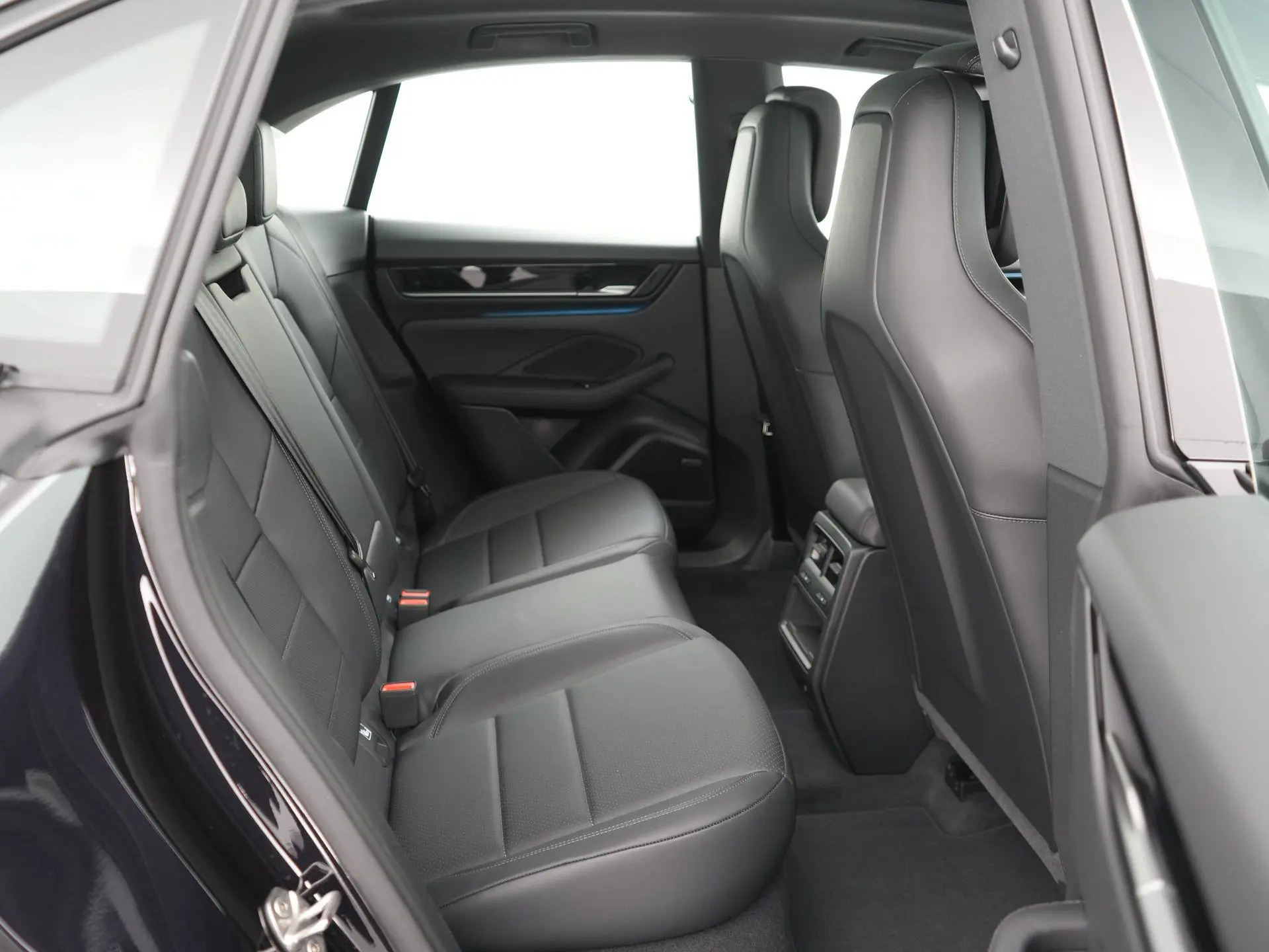 Macan 100 kWh
