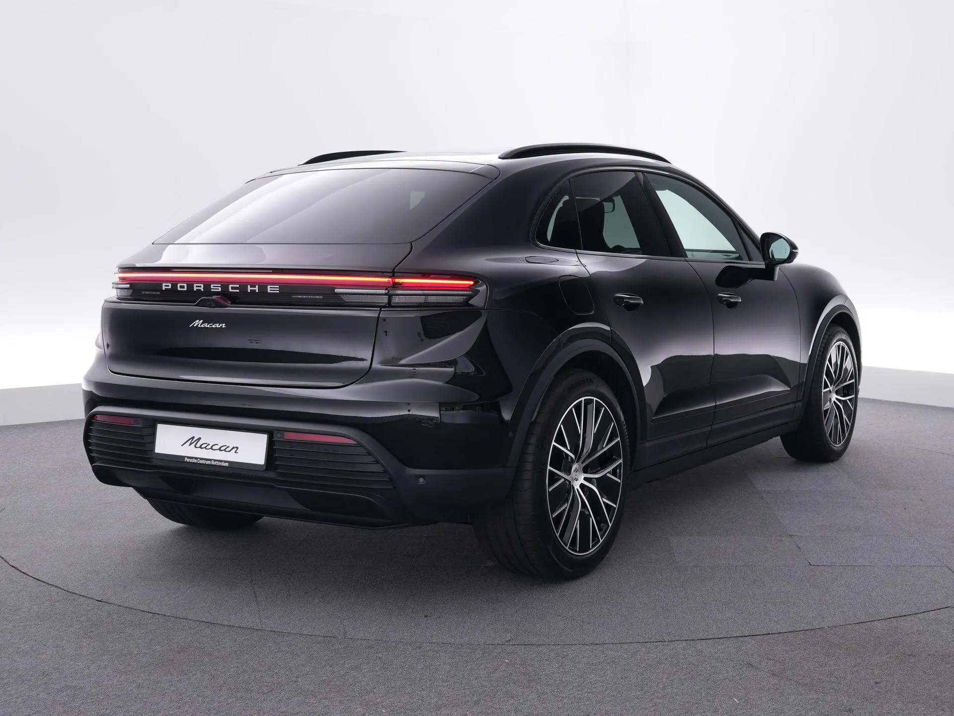 Macan 100 kWh