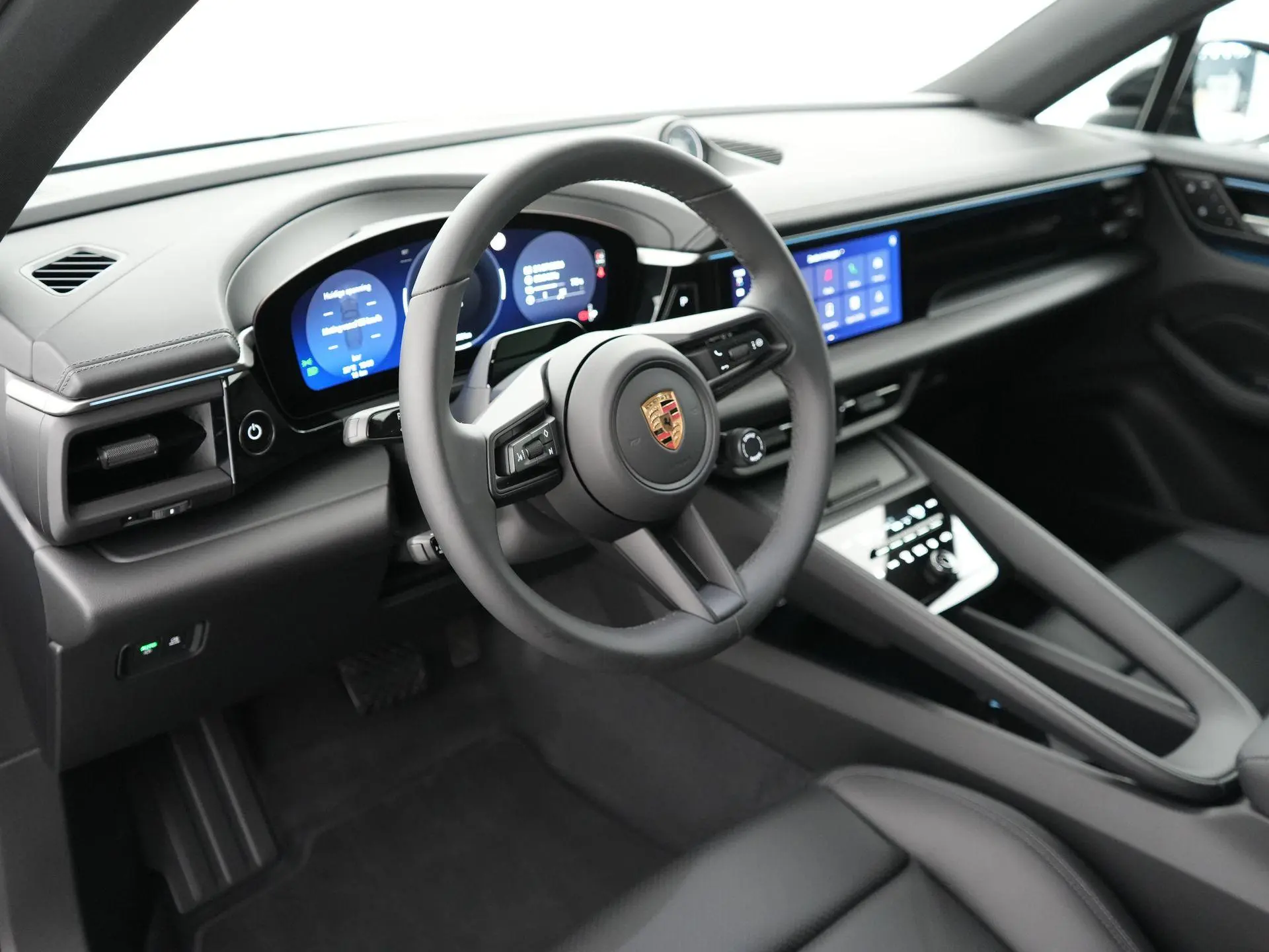 Macan 100 kWh