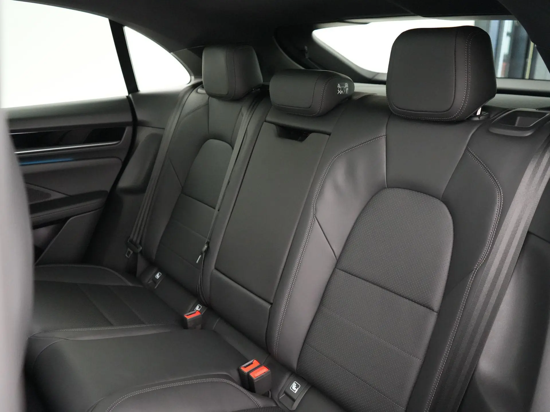 Macan 100 kWh