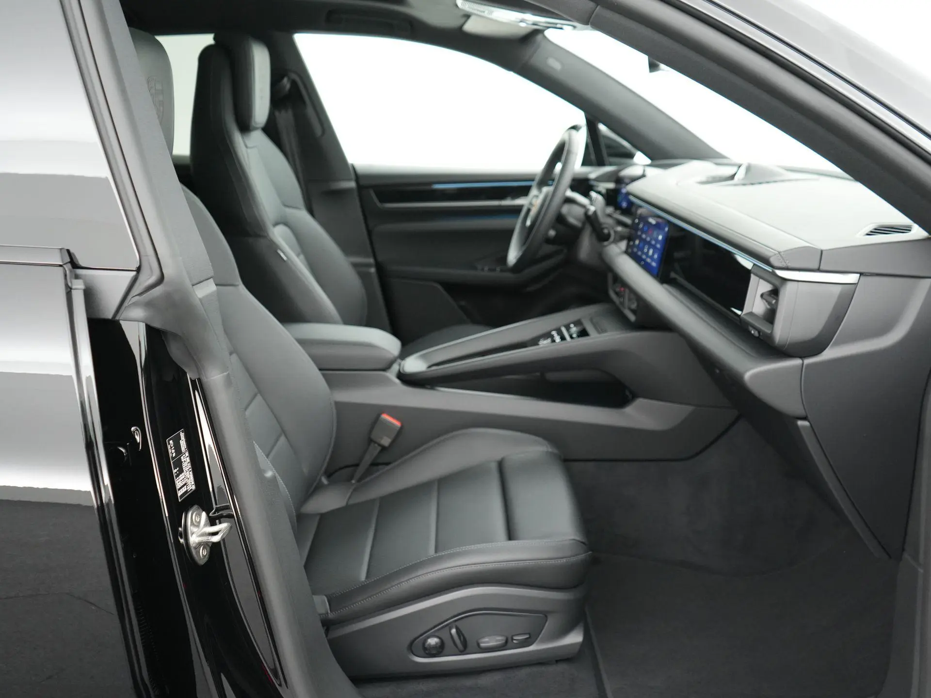 Macan 100 kWh