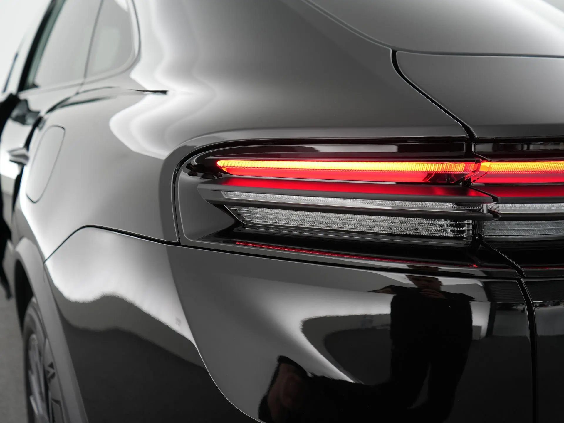 Macan 100 kWh