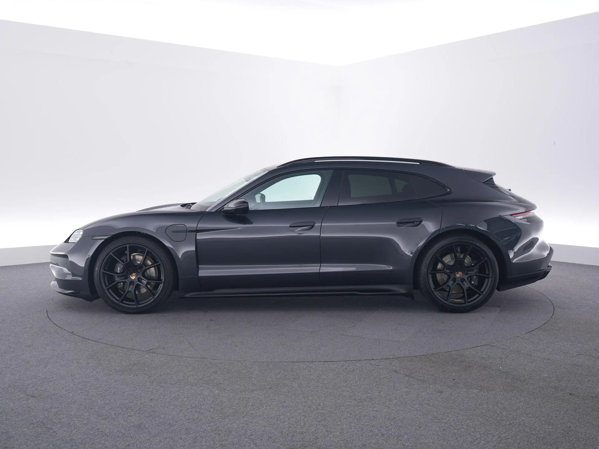 Taycan Sport Turismo Black Edition 105 kWh