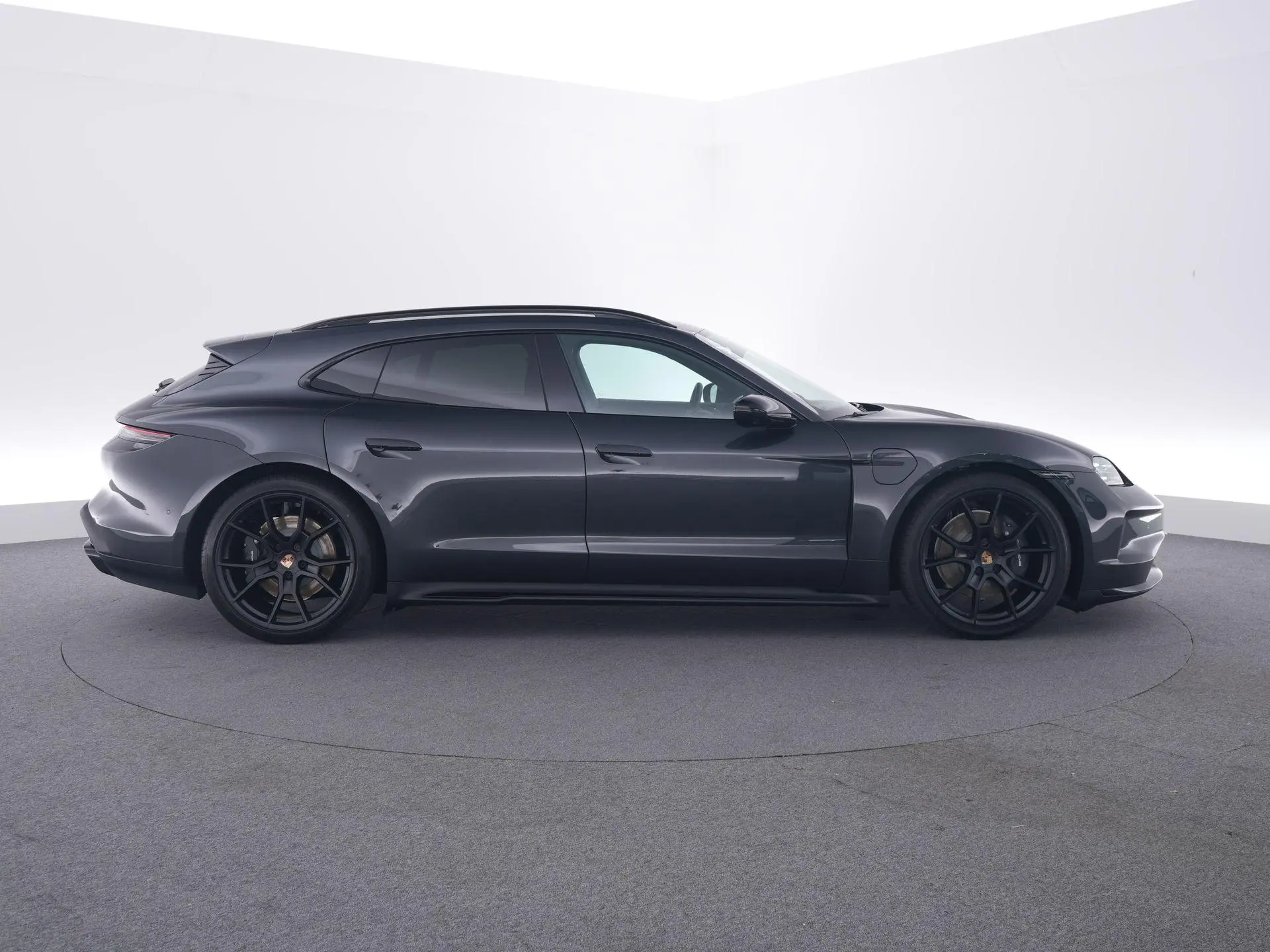 Taycan Sport Turismo Black Edition 105 kWh
