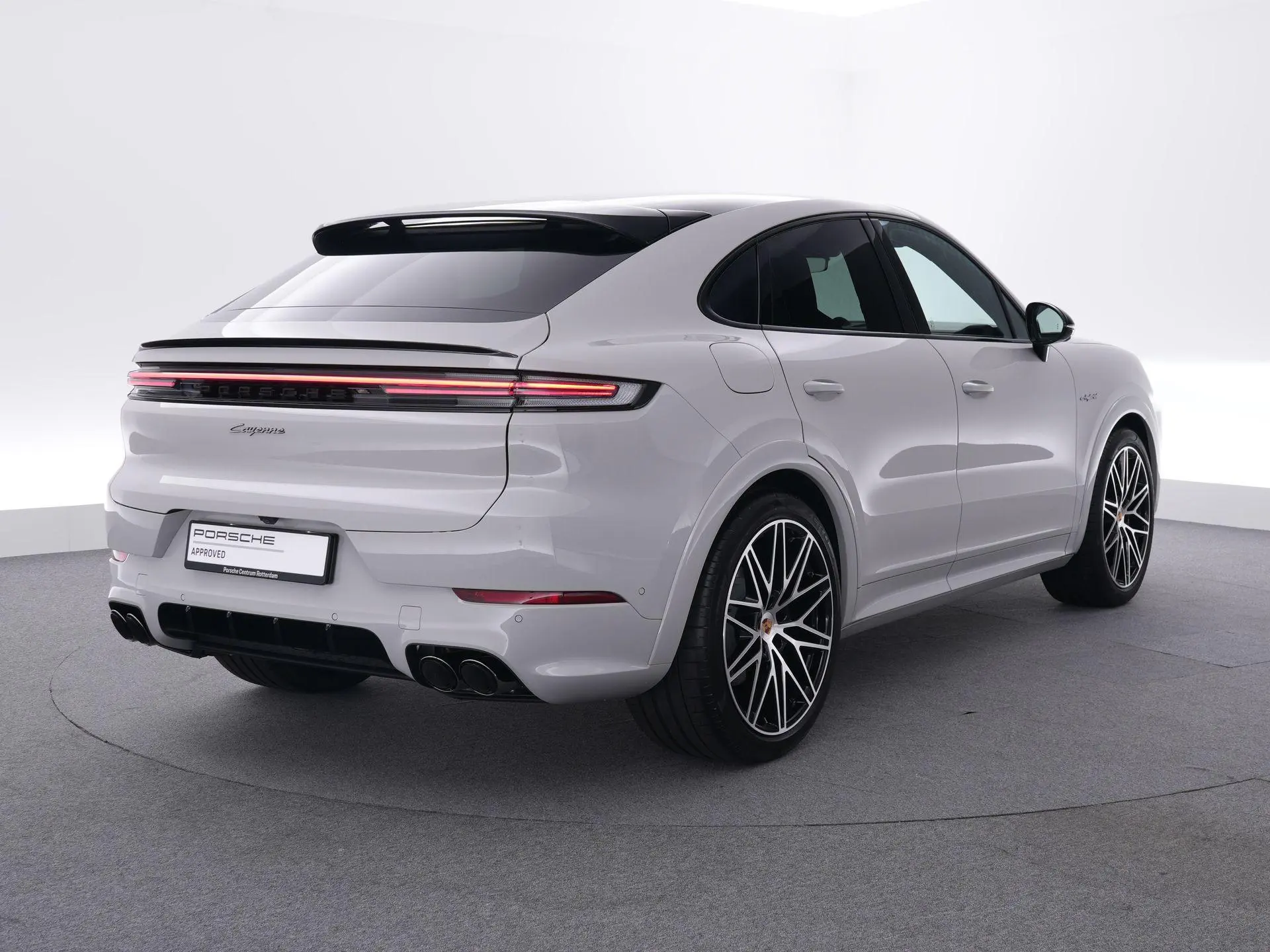 Cayenne 3.0 E-Hybrid Black Edition