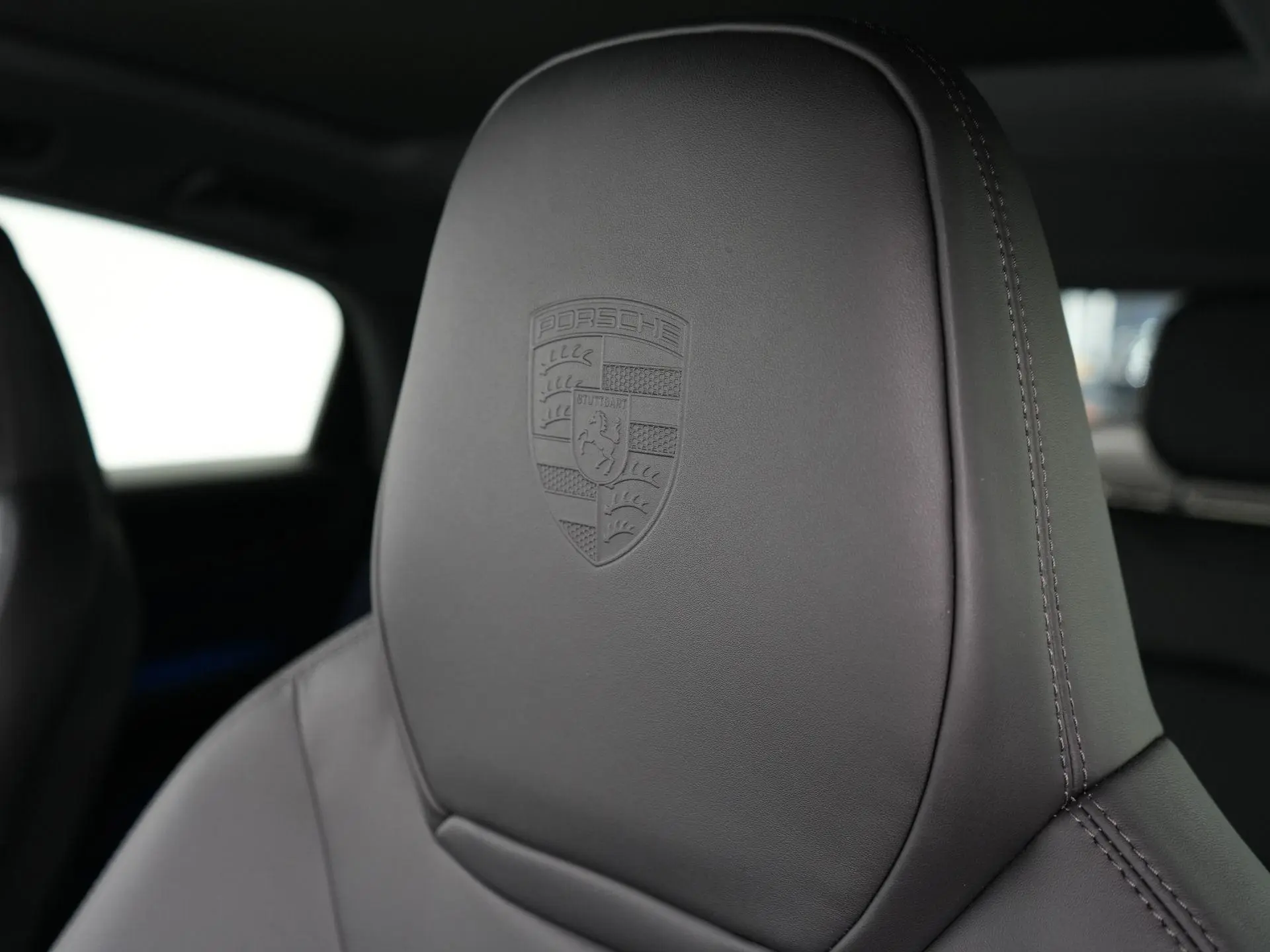 Cayenne 3.0 E-Hybrid Black Edition
