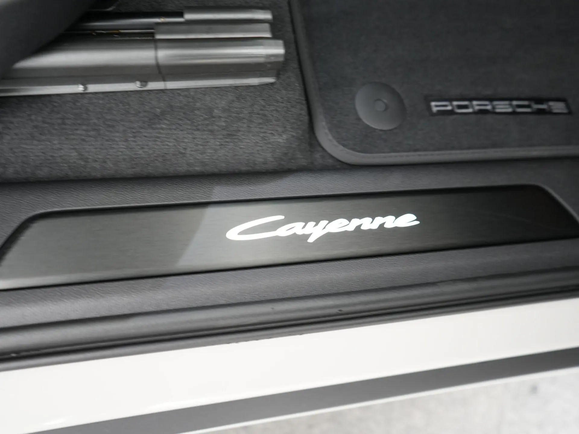 Cayenne 3.0 E-Hybrid Black Edition