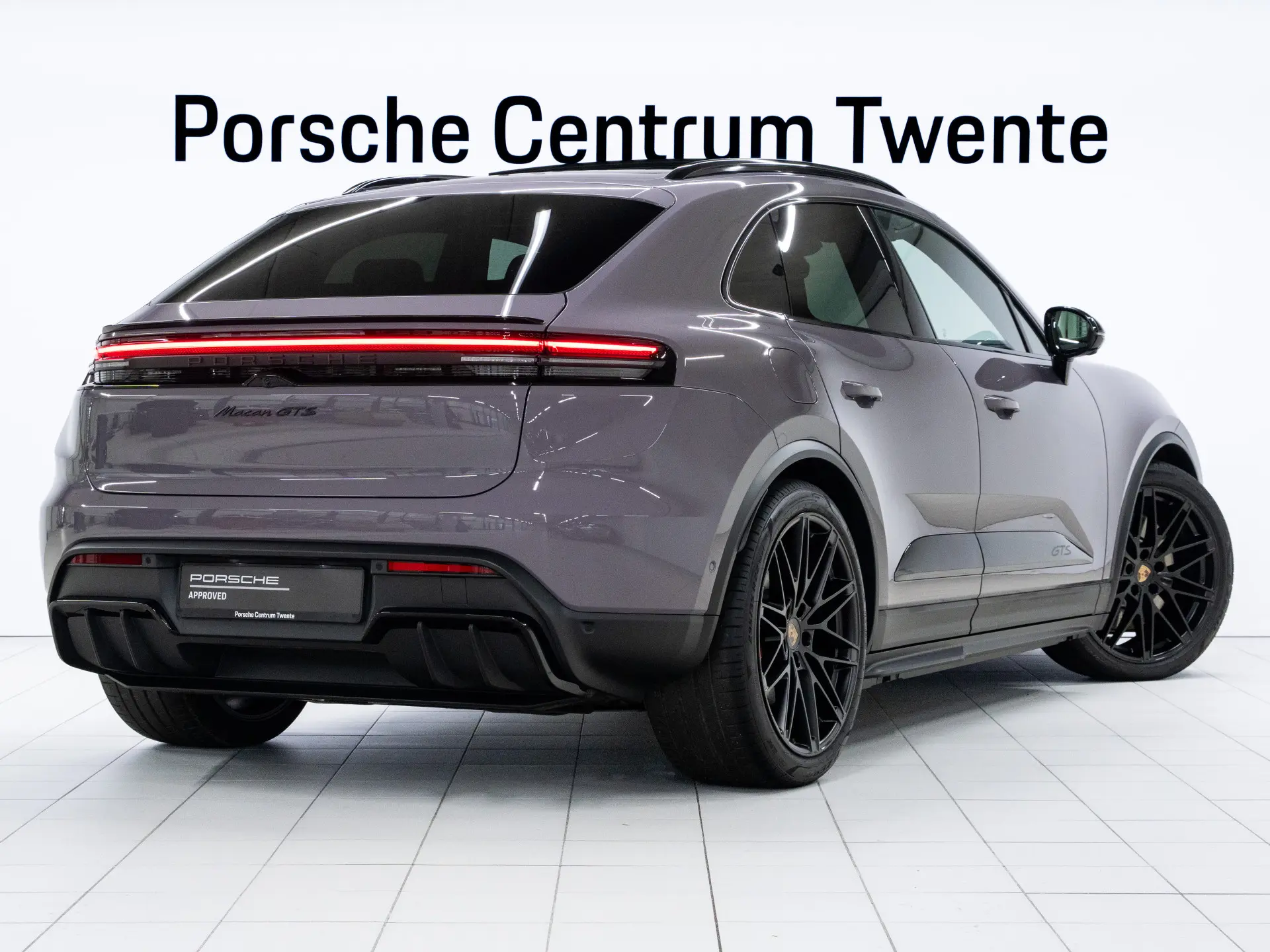 Macan GTS