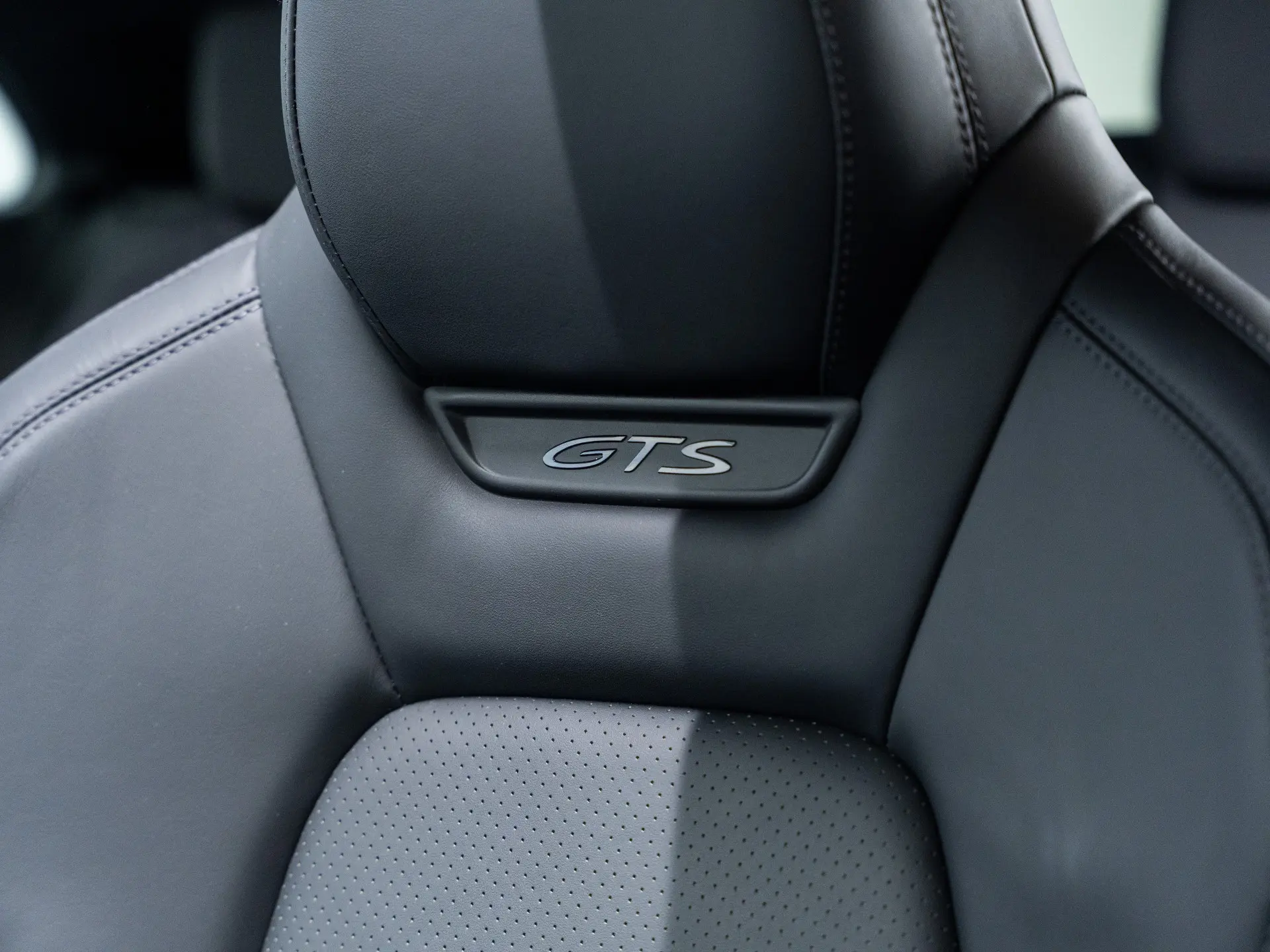 Macan GTS