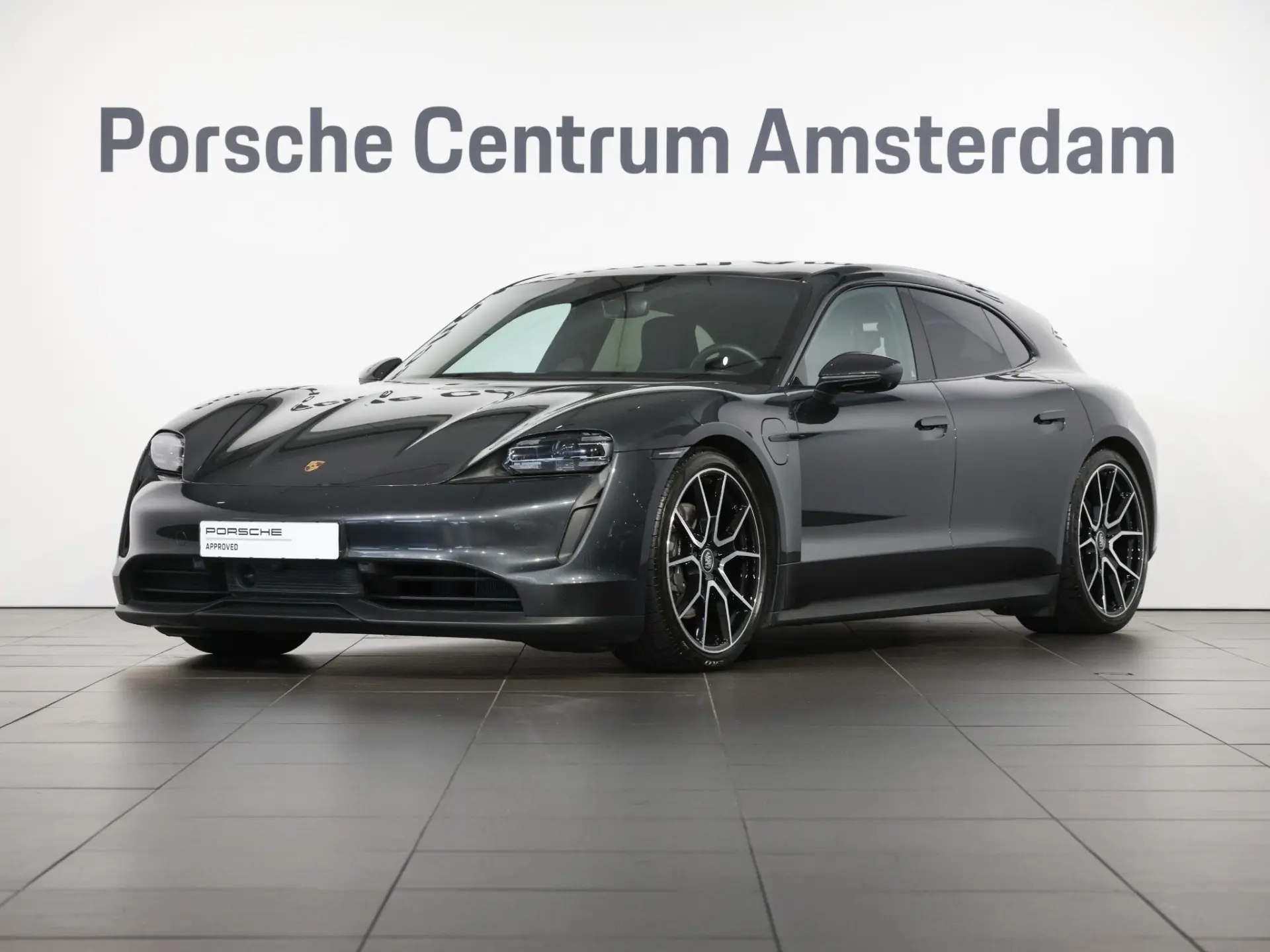 Taycan Sport Turismo 