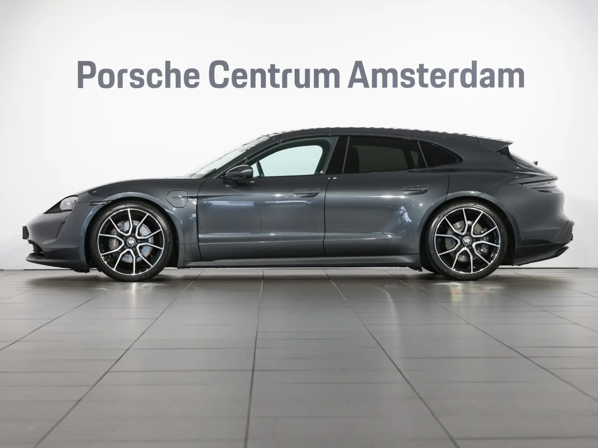 Taycan Sport Turismo 