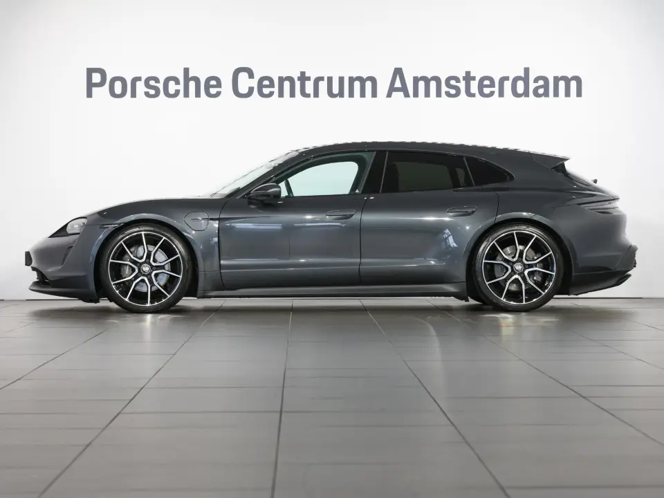 Taycan Sport Turismo 