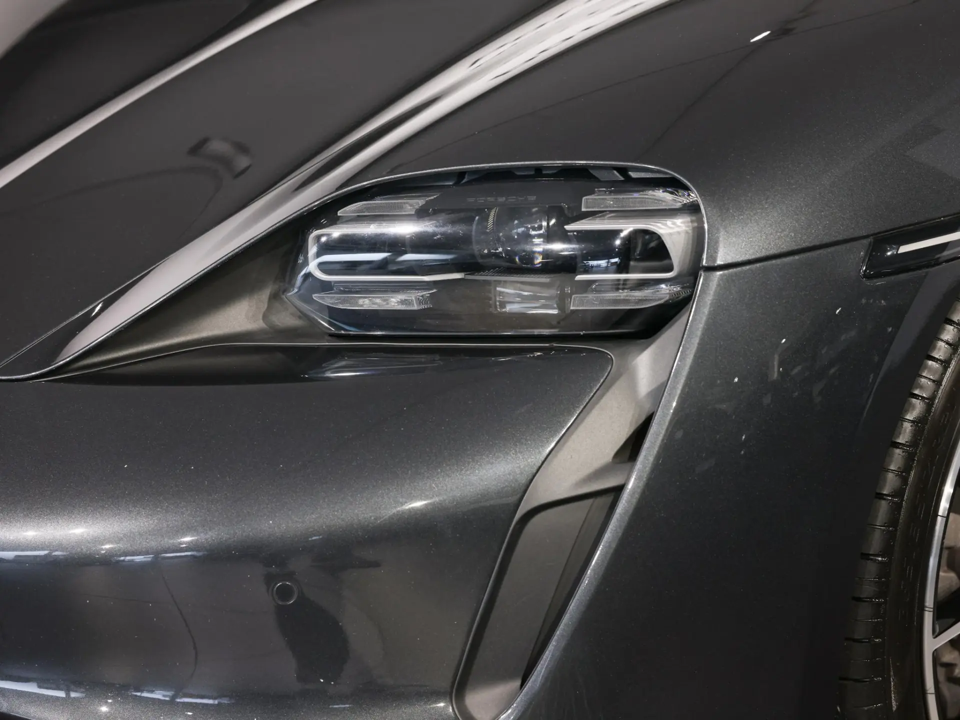 Taycan Sport Turismo 