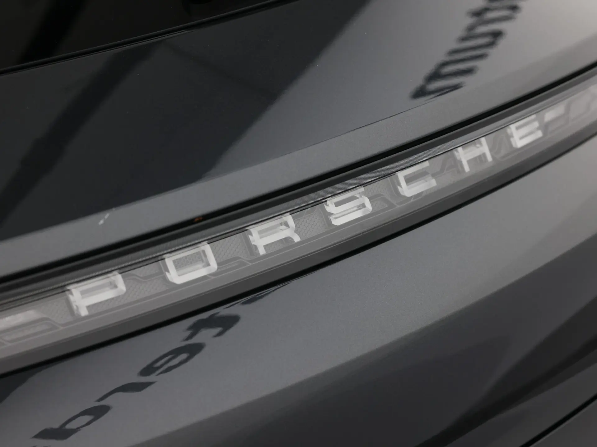 Taycan Sport Turismo 