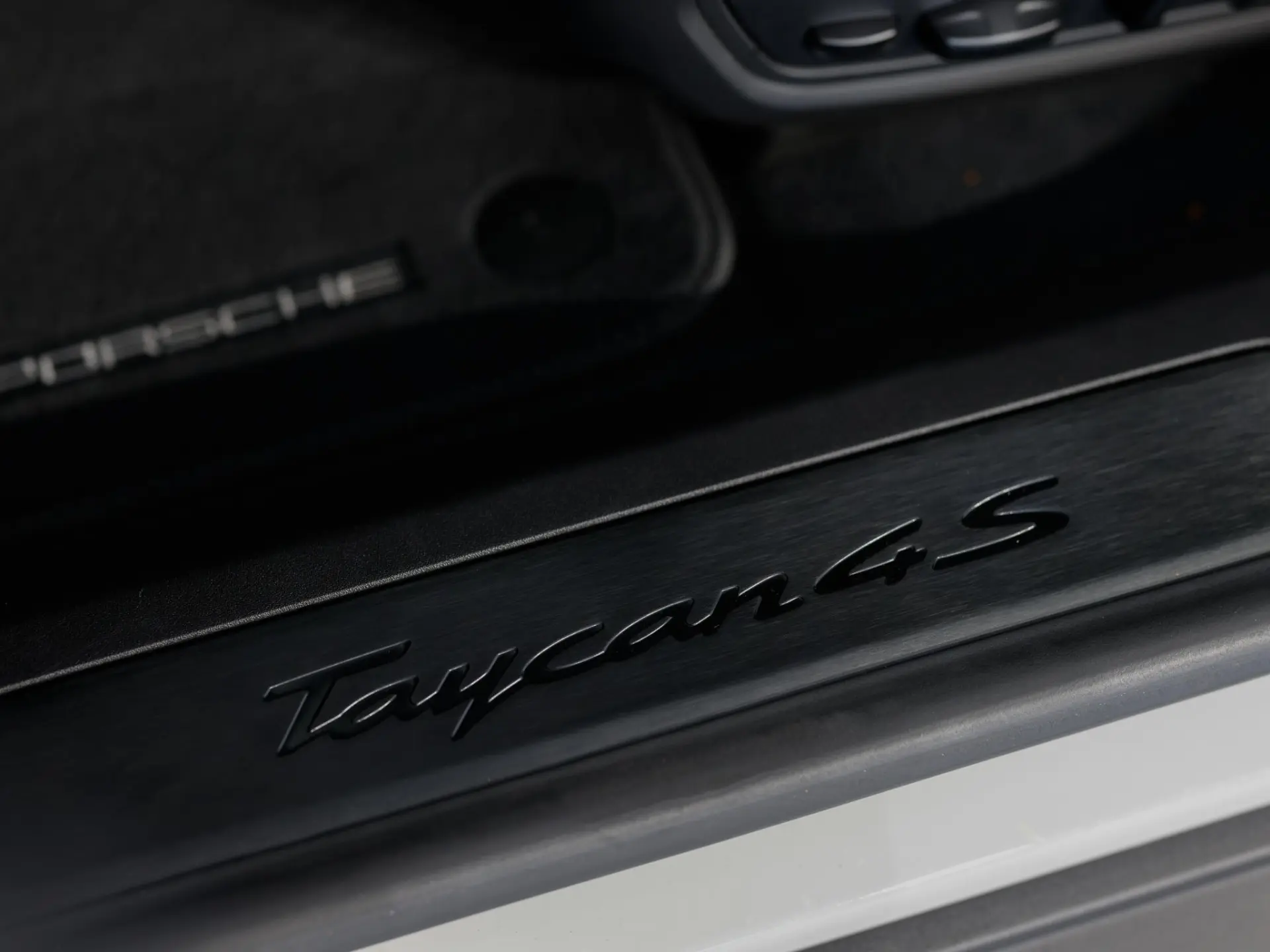 Taycan 4S