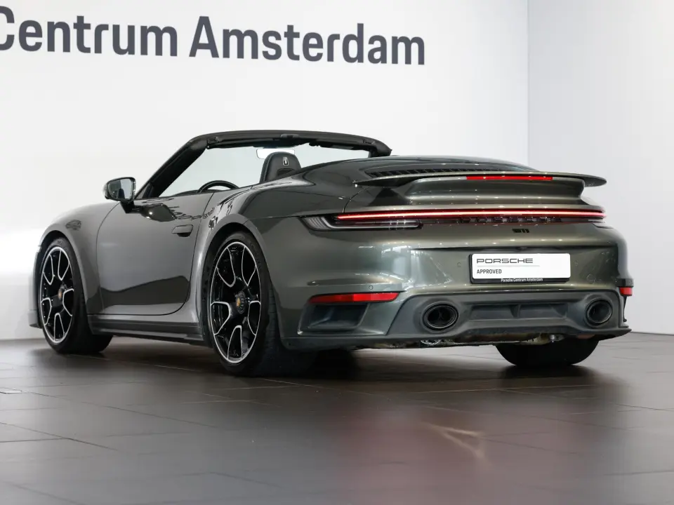 Porsche 911 Turbo S Cabriolet