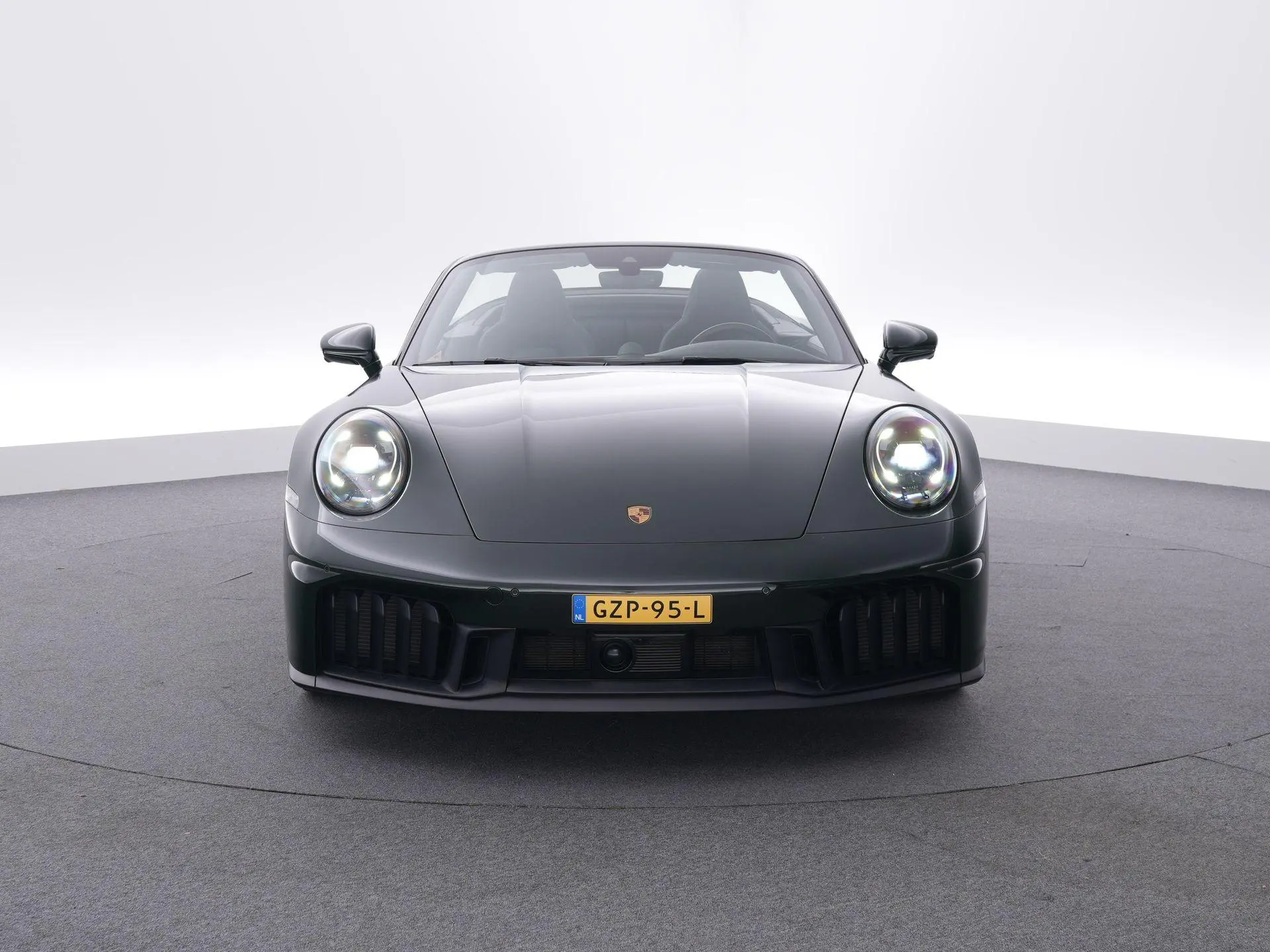 911 Cabrio 3.6 T-Hybrid Carrera 4 GTS