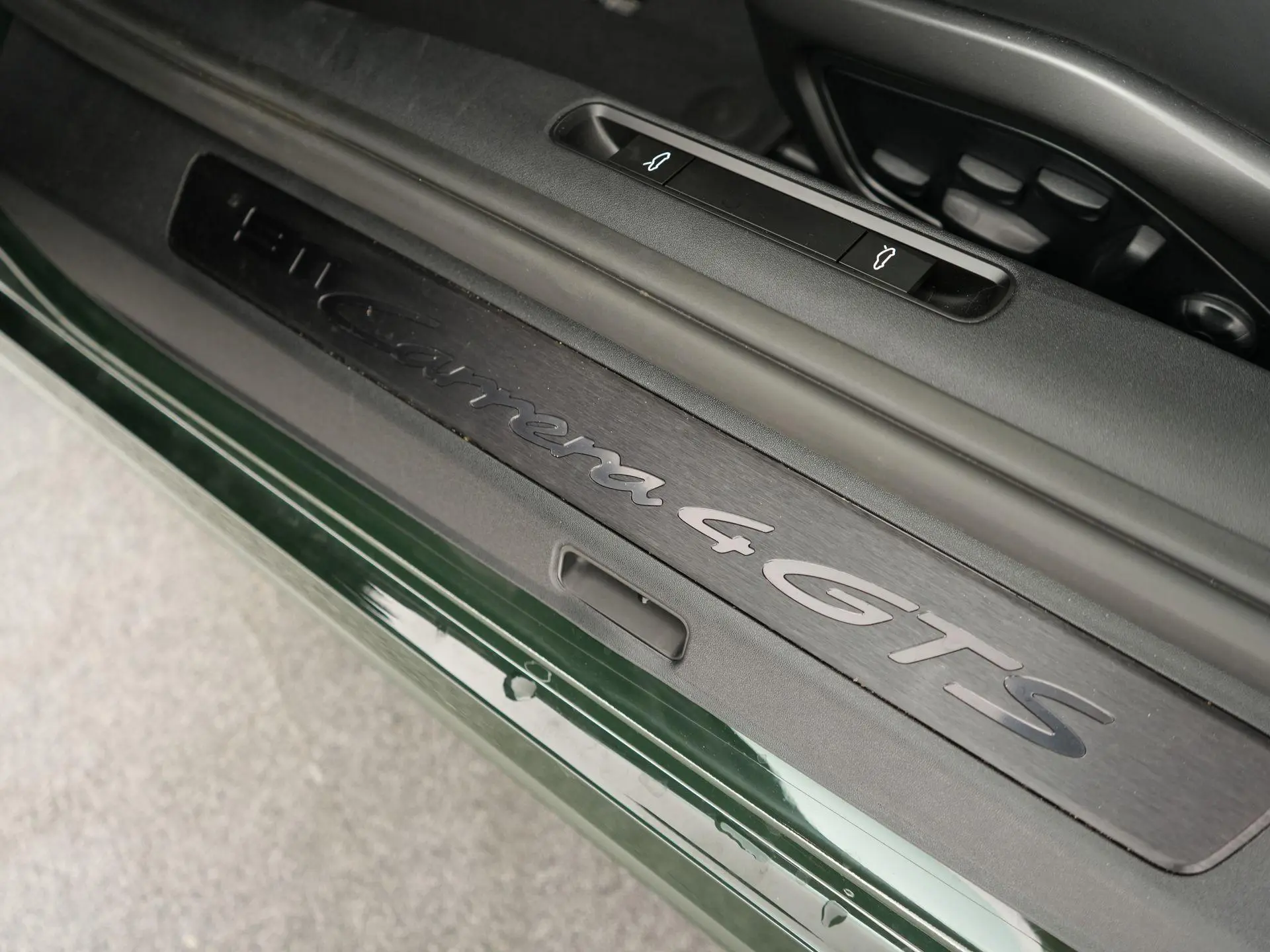 911 Cabrio 3.6 T-Hybrid Carrera 4 GTS
