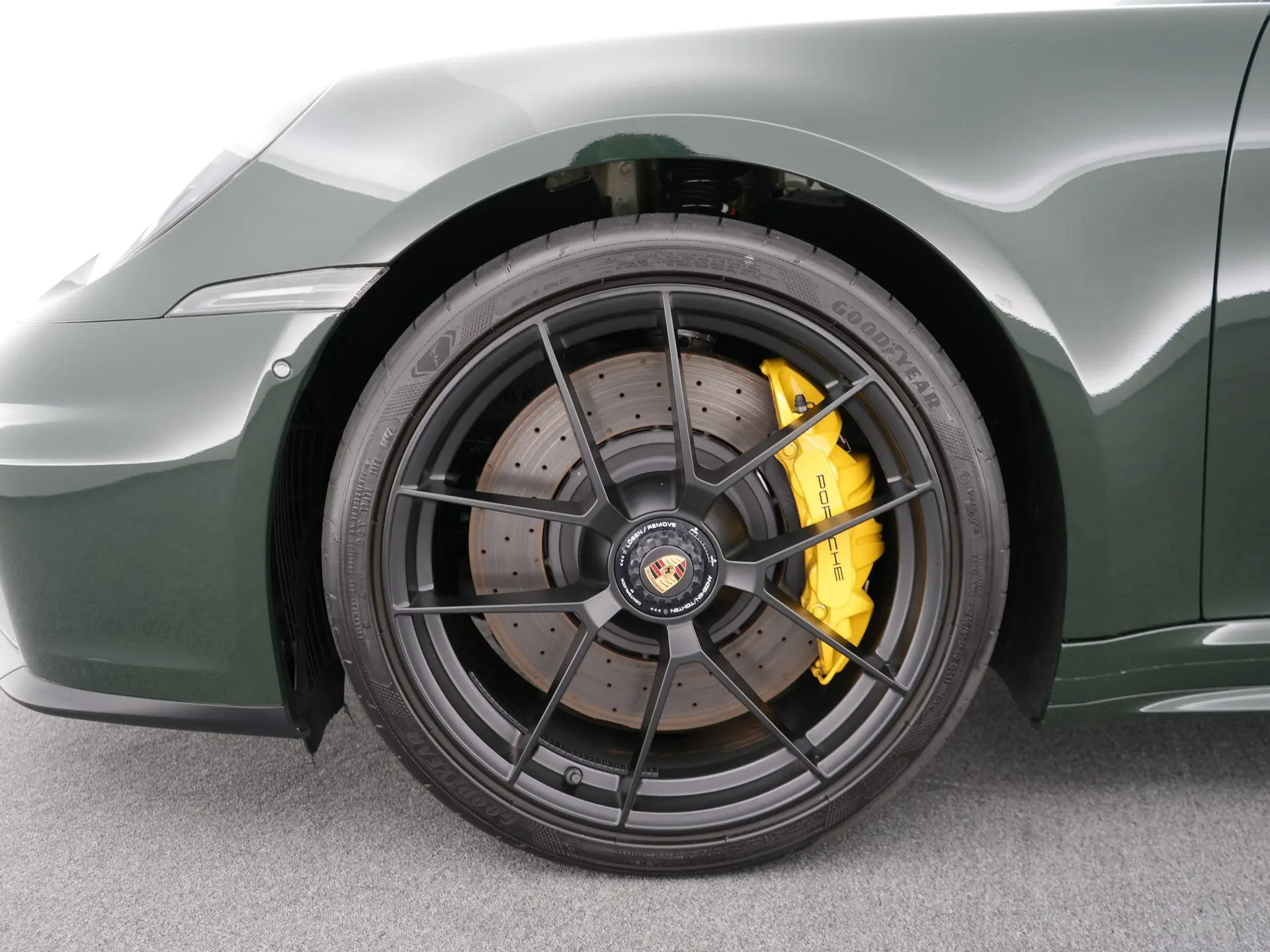 911 Cabrio 3.6 T-Hybrid Carrera 4 GTS