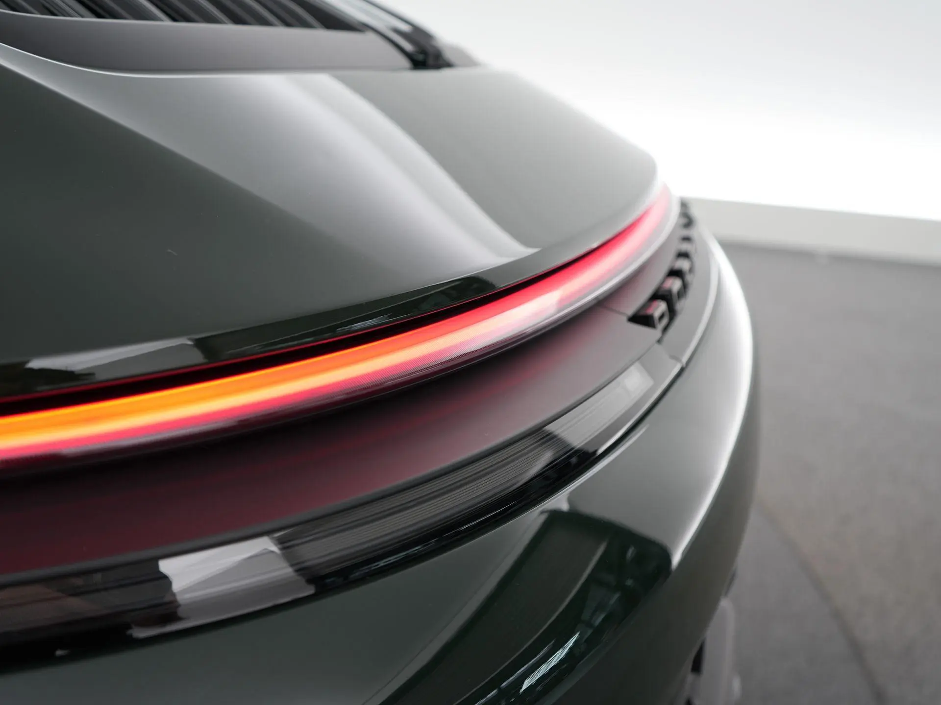 911 Cabrio 3.6 T-Hybrid Carrera 4 GTS