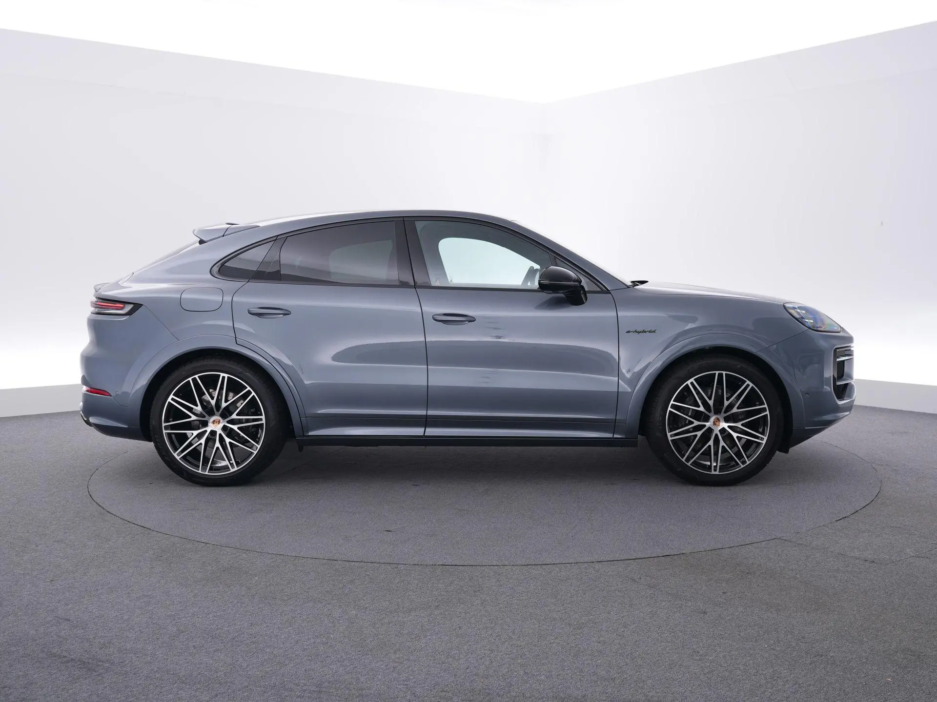 Cayenne Coupé 3.0 E-Hybrid Black Edition