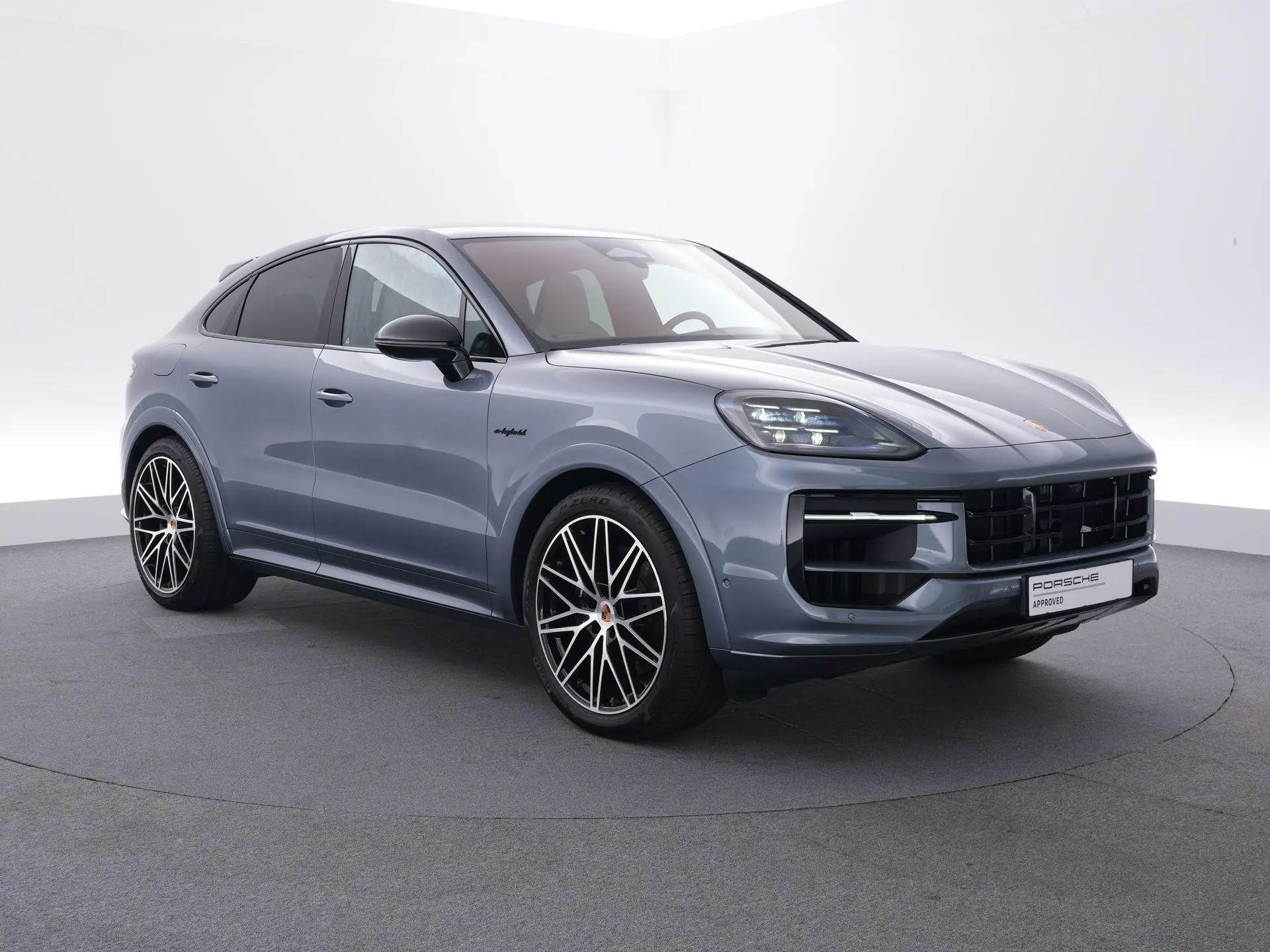 Cayenne Coupé 3.0 E-Hybrid Black Edition