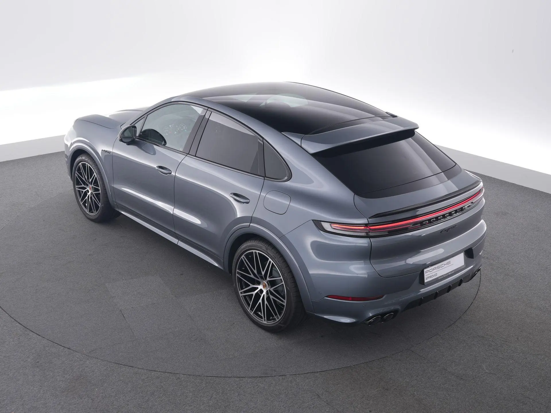 Cayenne Coupé 3.0 E-Hybrid Black Edition