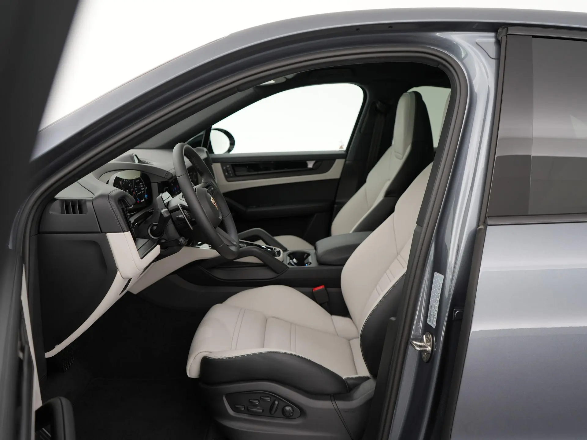Cayenne Coupé 3.0 E-Hybrid Black Edition
