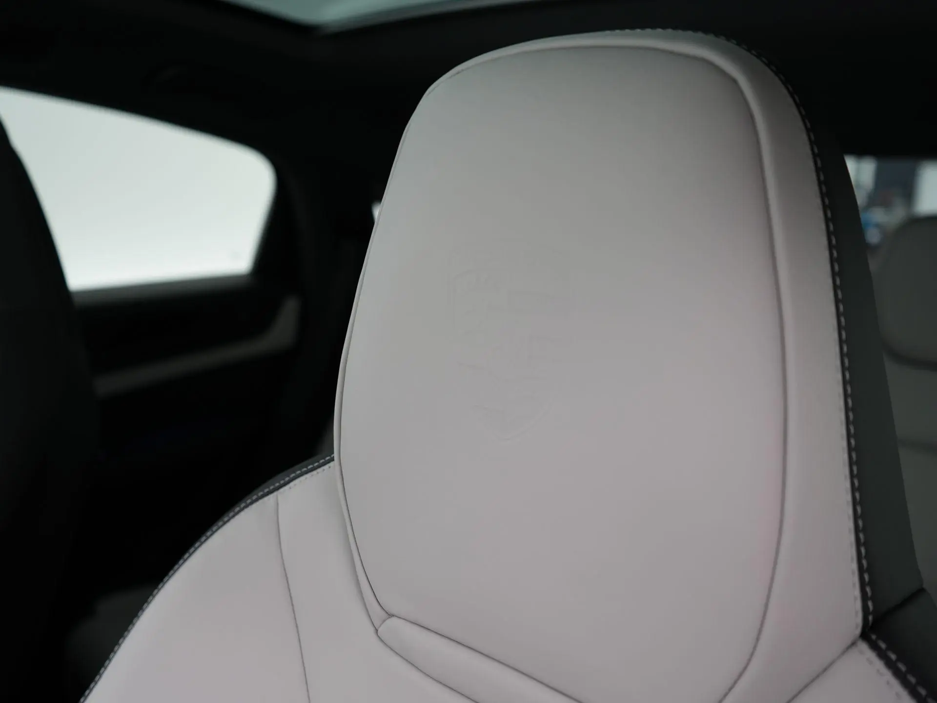 Cayenne Coupé 3.0 E-Hybrid Black Edition