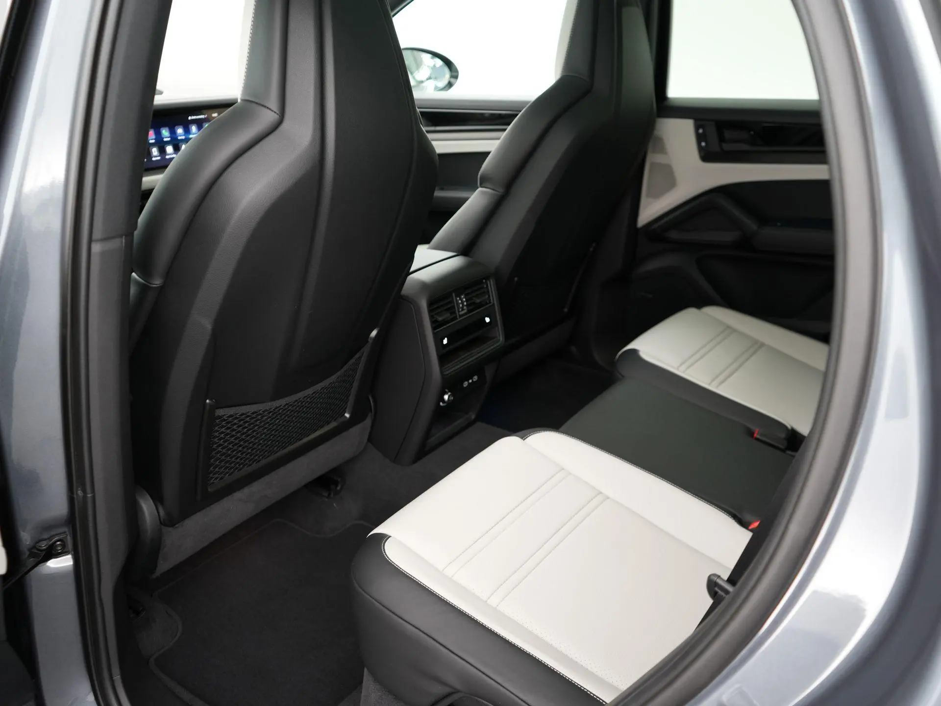 Cayenne Coupé 3.0 E-Hybrid Black Edition