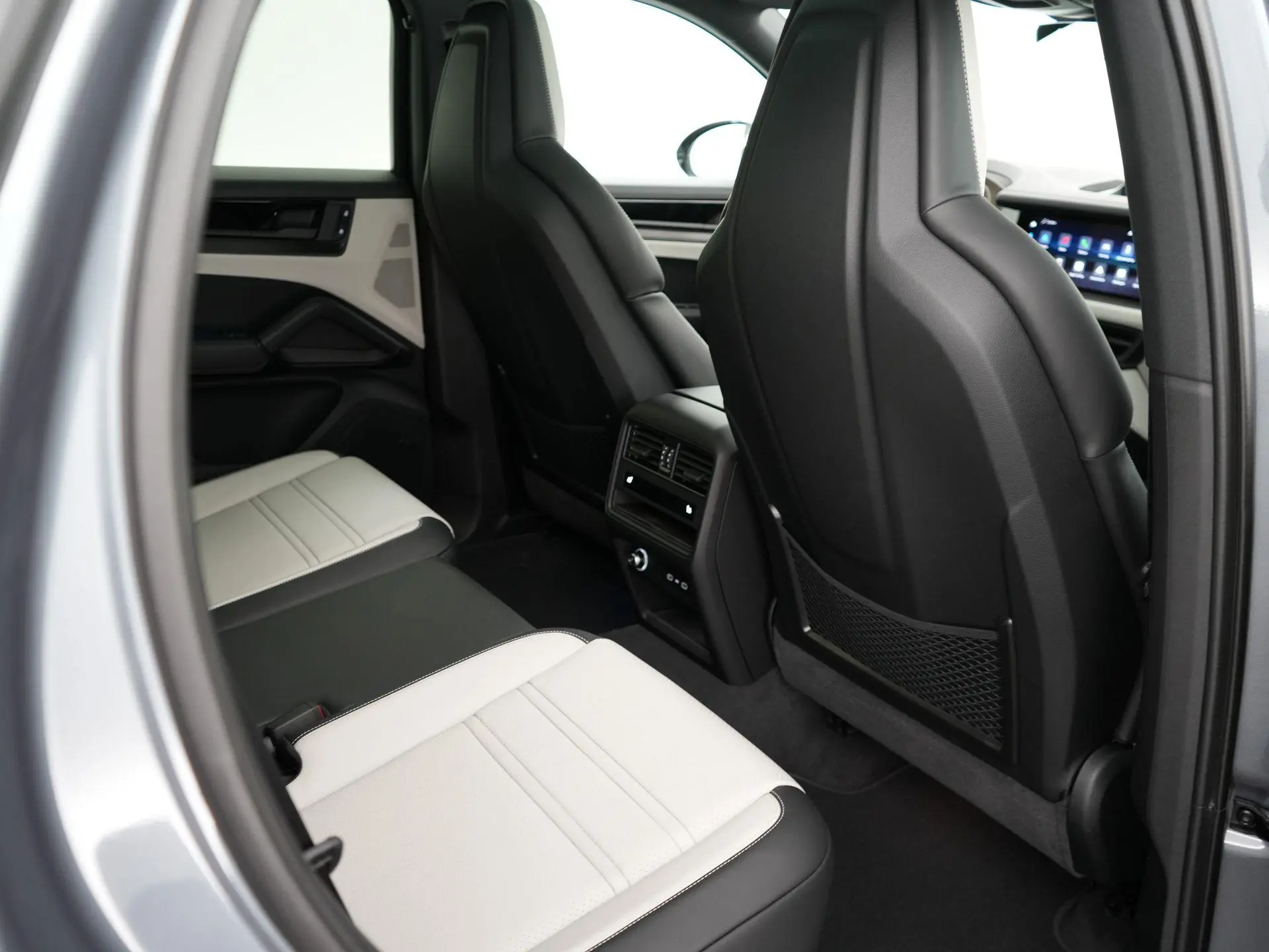 Cayenne Coupé 3.0 E-Hybrid Black Edition