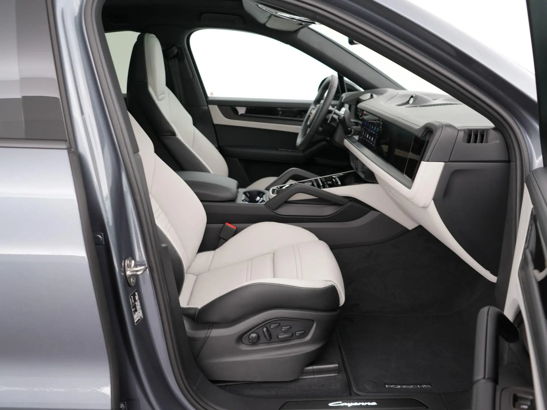 Cayenne Coupé 3.0 E-Hybrid Black Edition