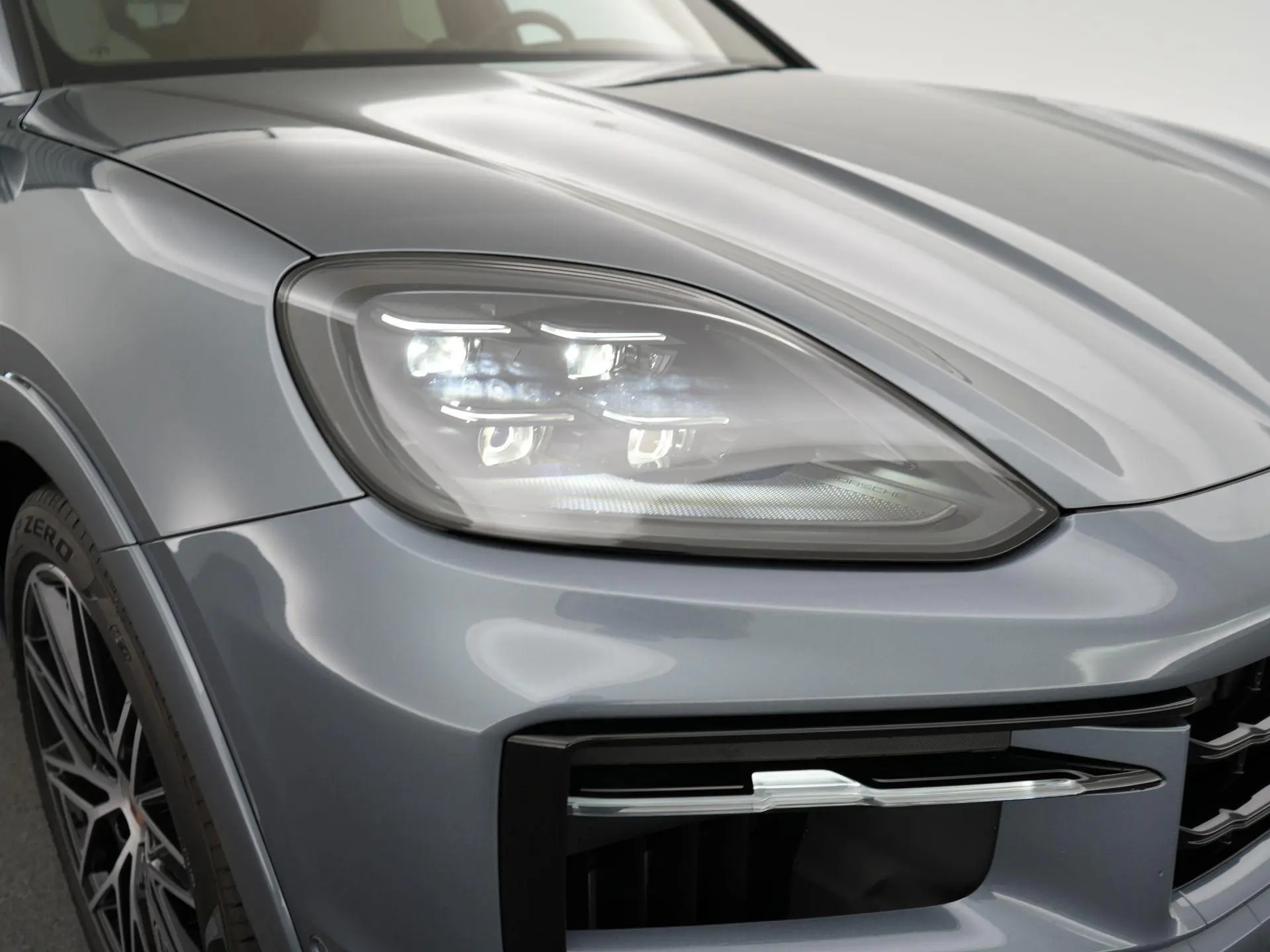 Cayenne Coupé 3.0 E-Hybrid Black Edition