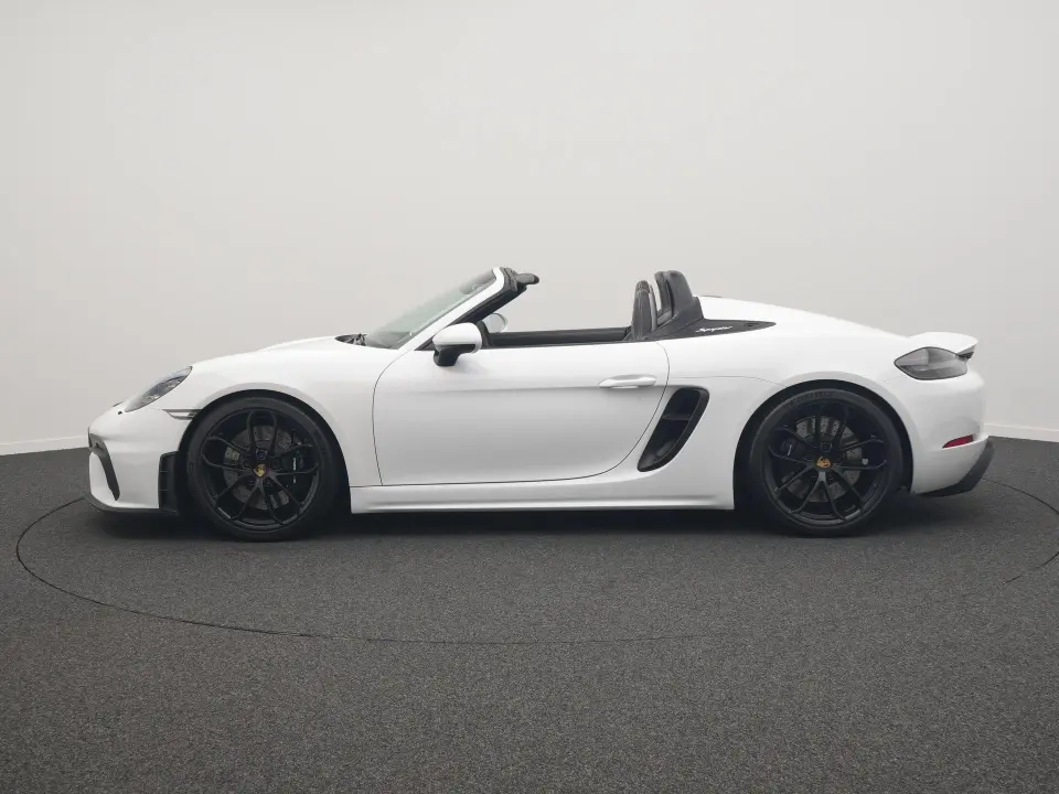 Porsche 718 Spyder 