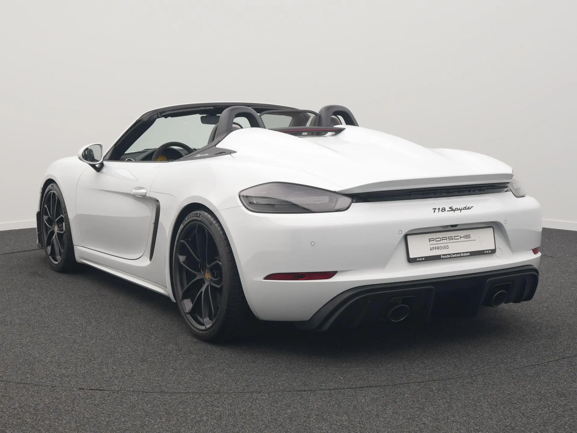 718 Spyder 
