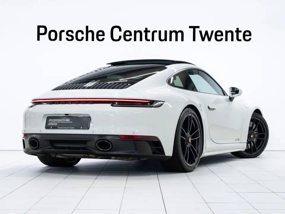 Porsche 911 Carrera GTS