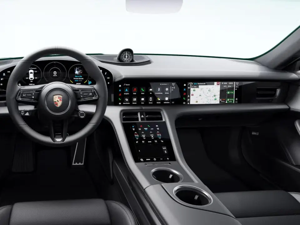 Taycan Turbo S Cross Turismo
