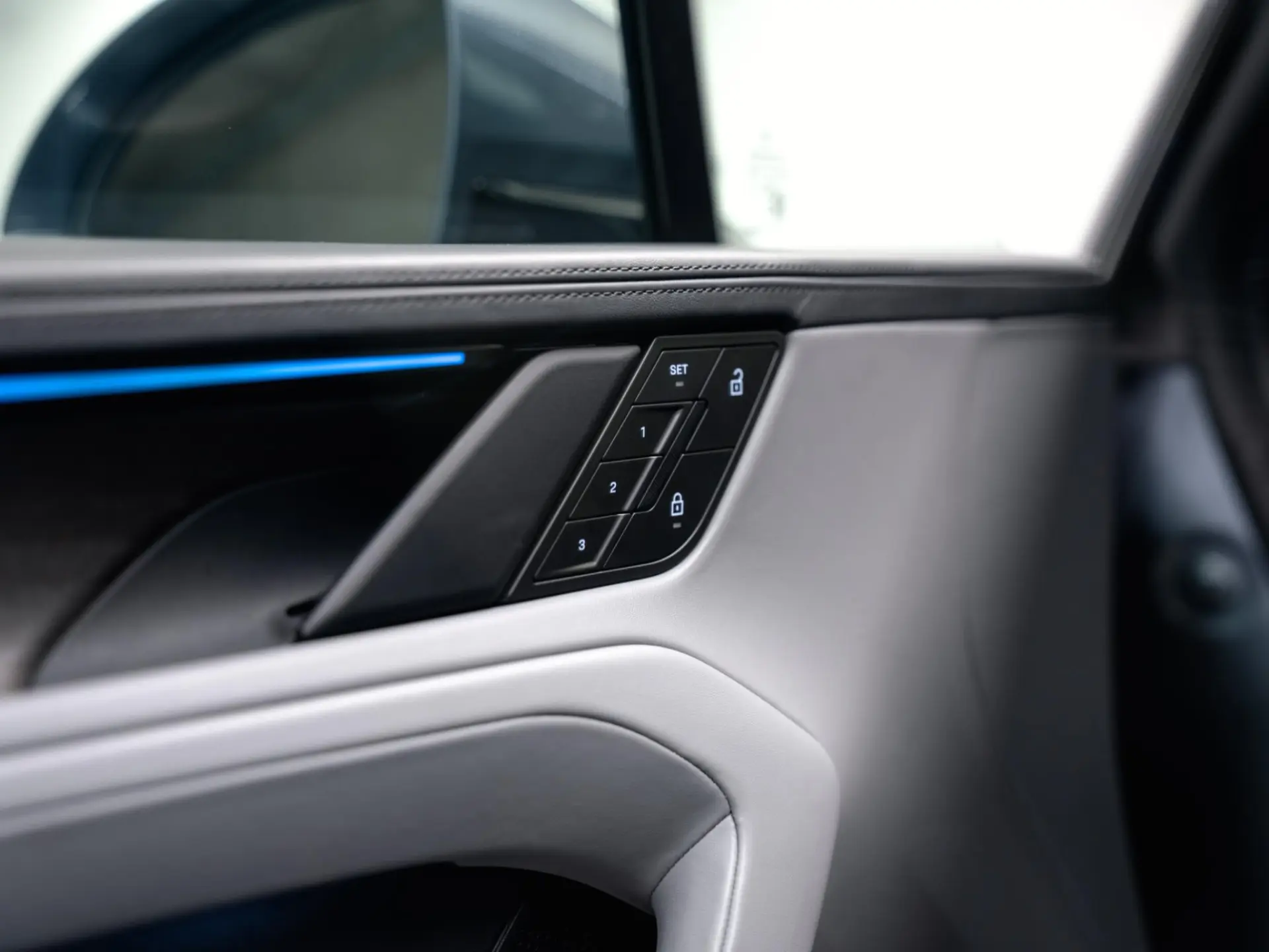 Cayenne S Electric
