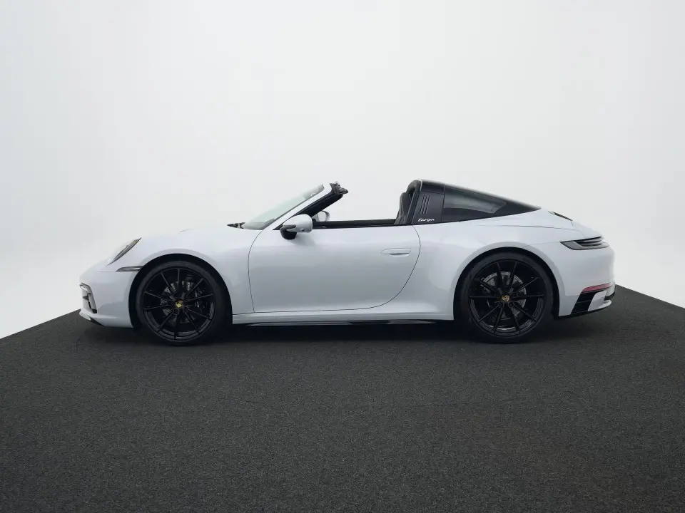 911 Targa 4