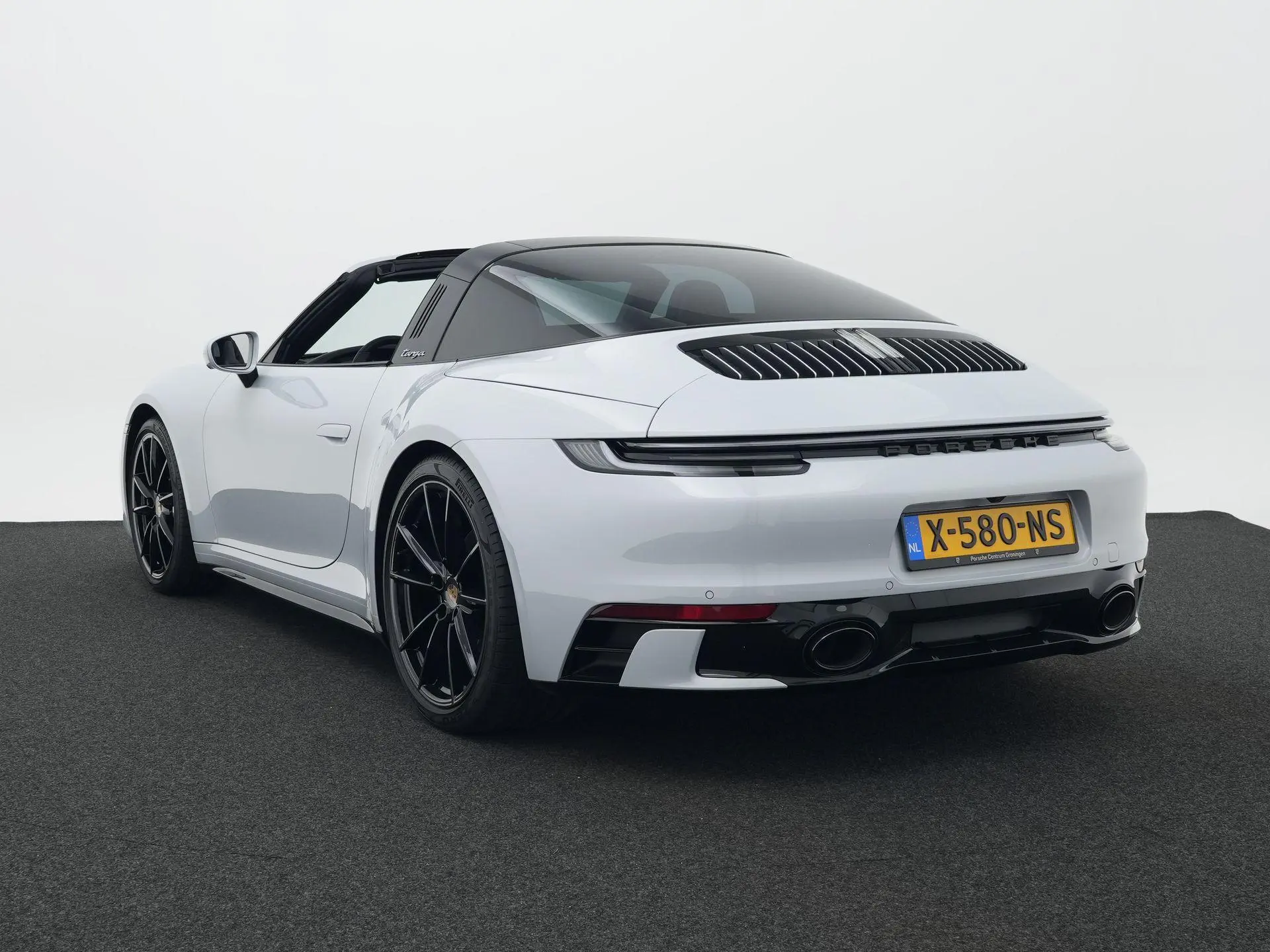 911 Targa 4