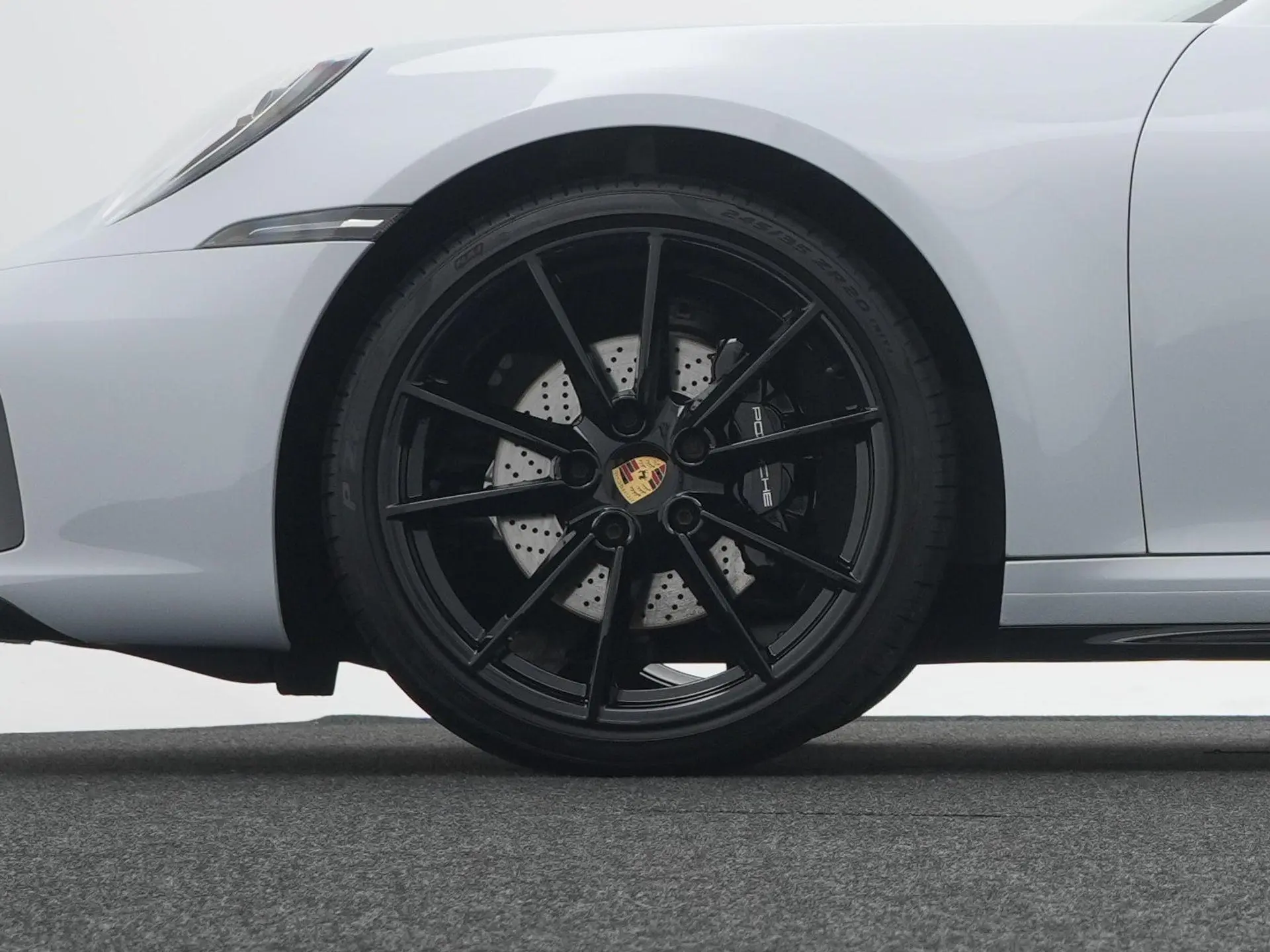 911 Targa 4