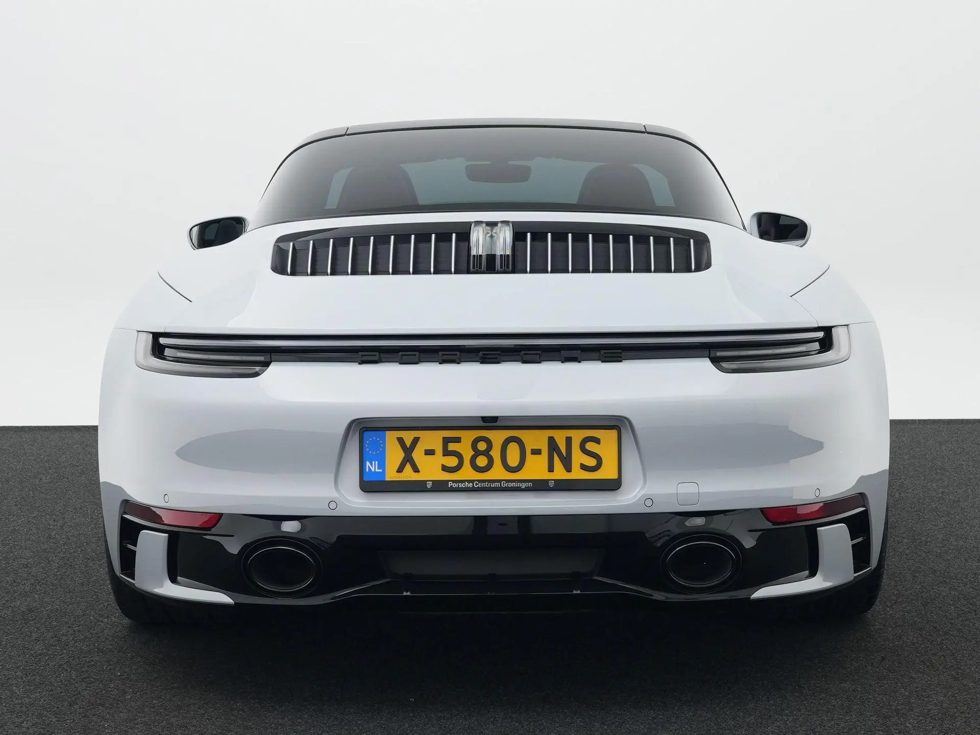 911 Targa 4