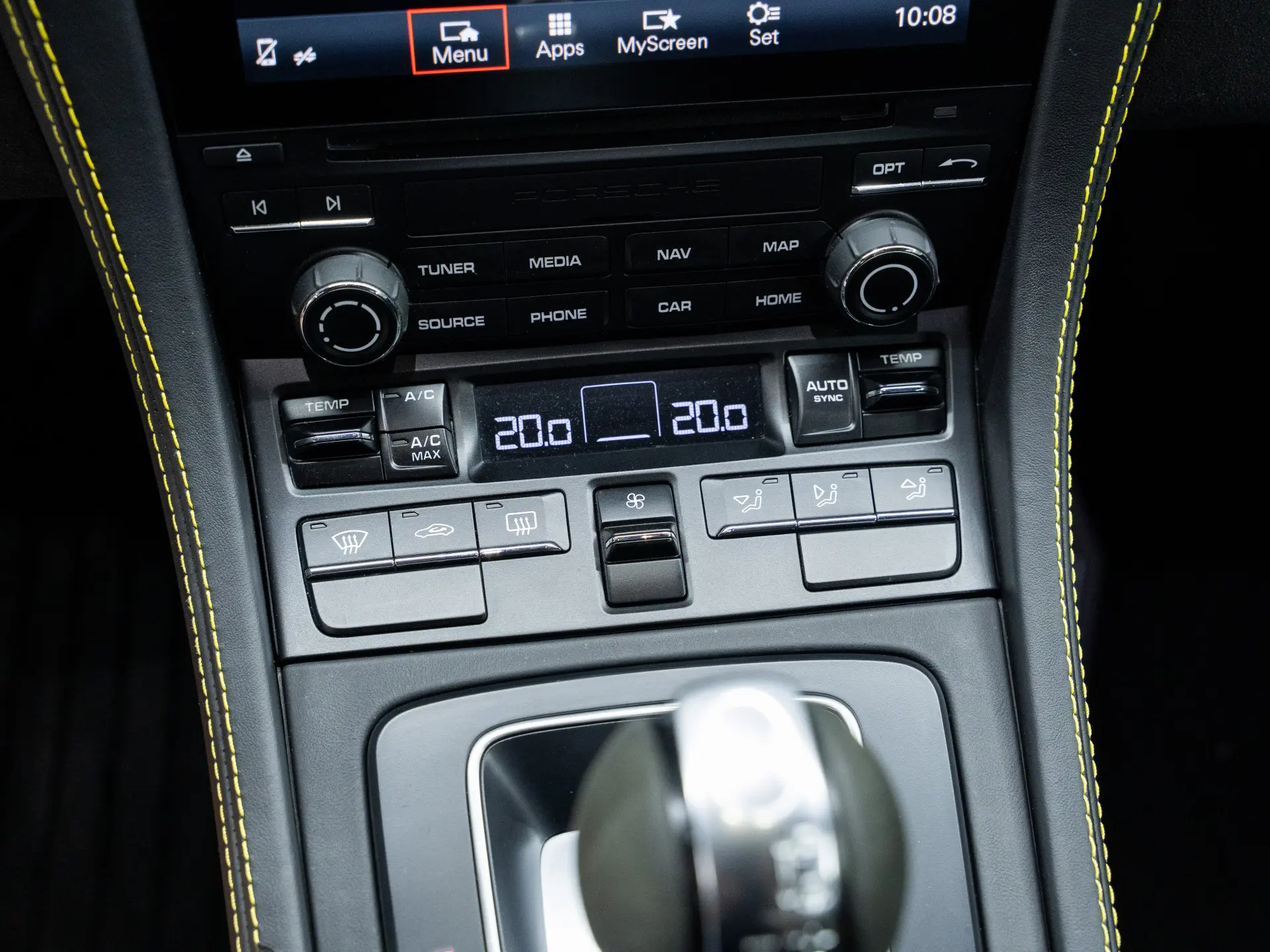 718 Cayman GT4