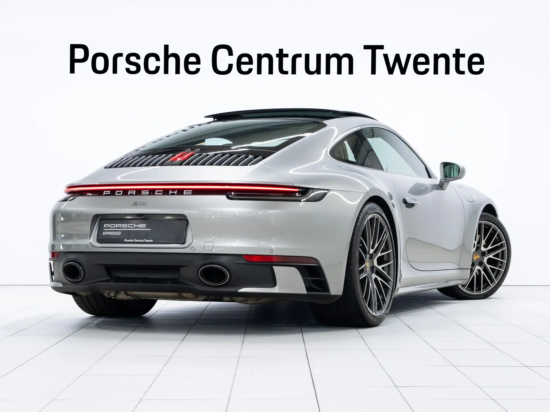 911 Carrera 4S